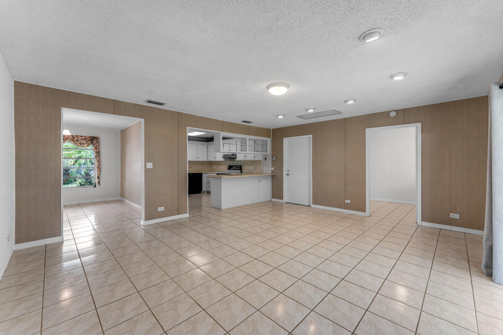 920 La Paloma Road