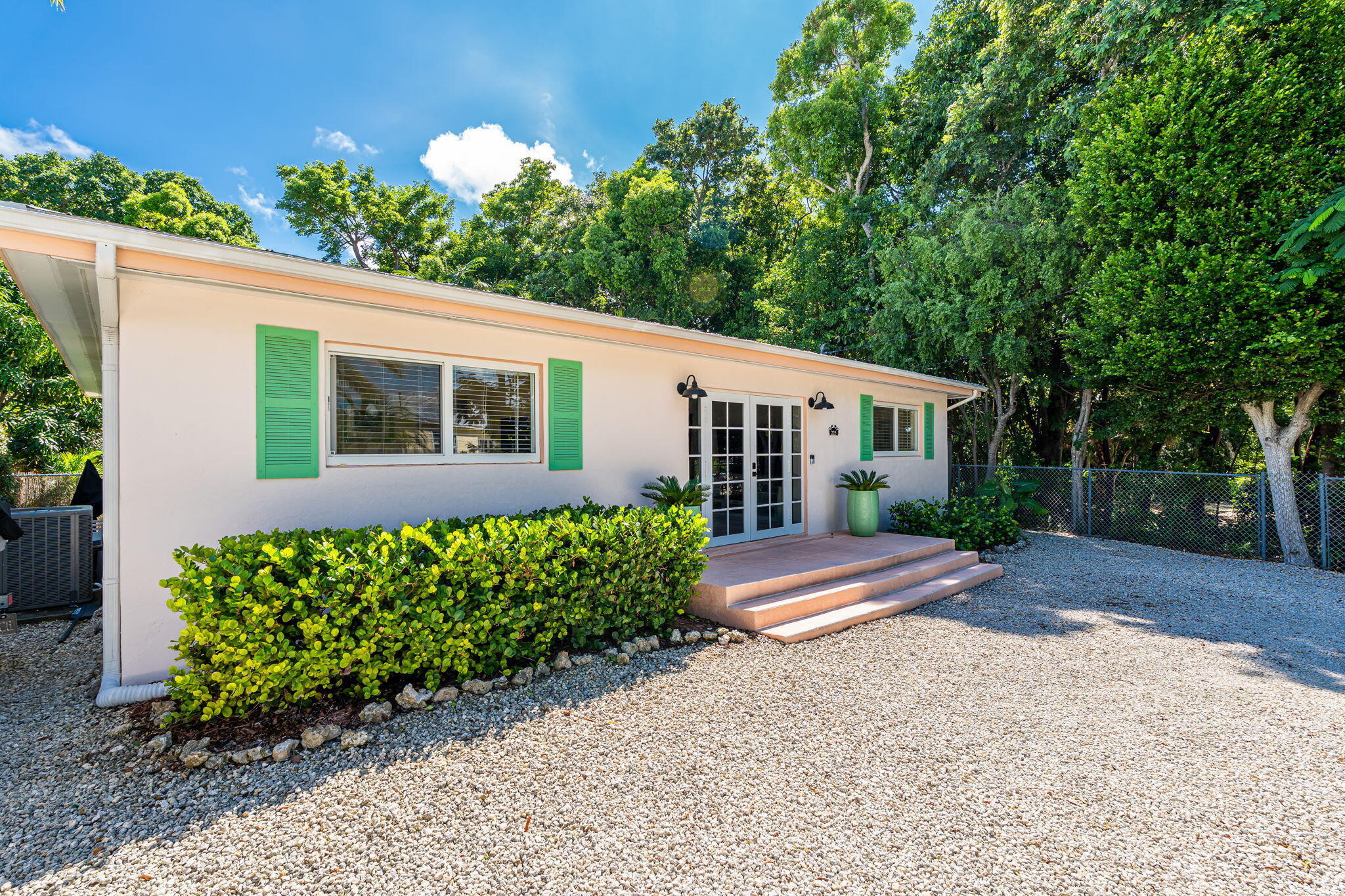 225 Gasparilla Drive