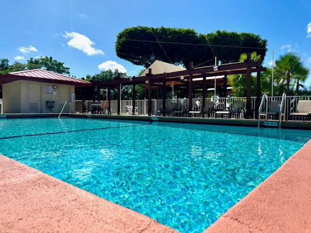 104500 Overseas Highway Unit: A103