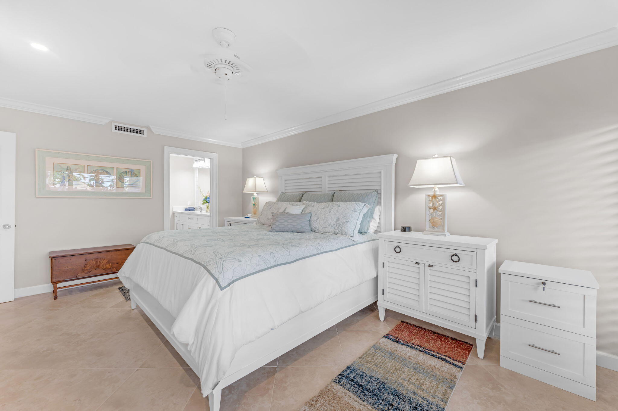 104500 Overseas Highway Unit: A103