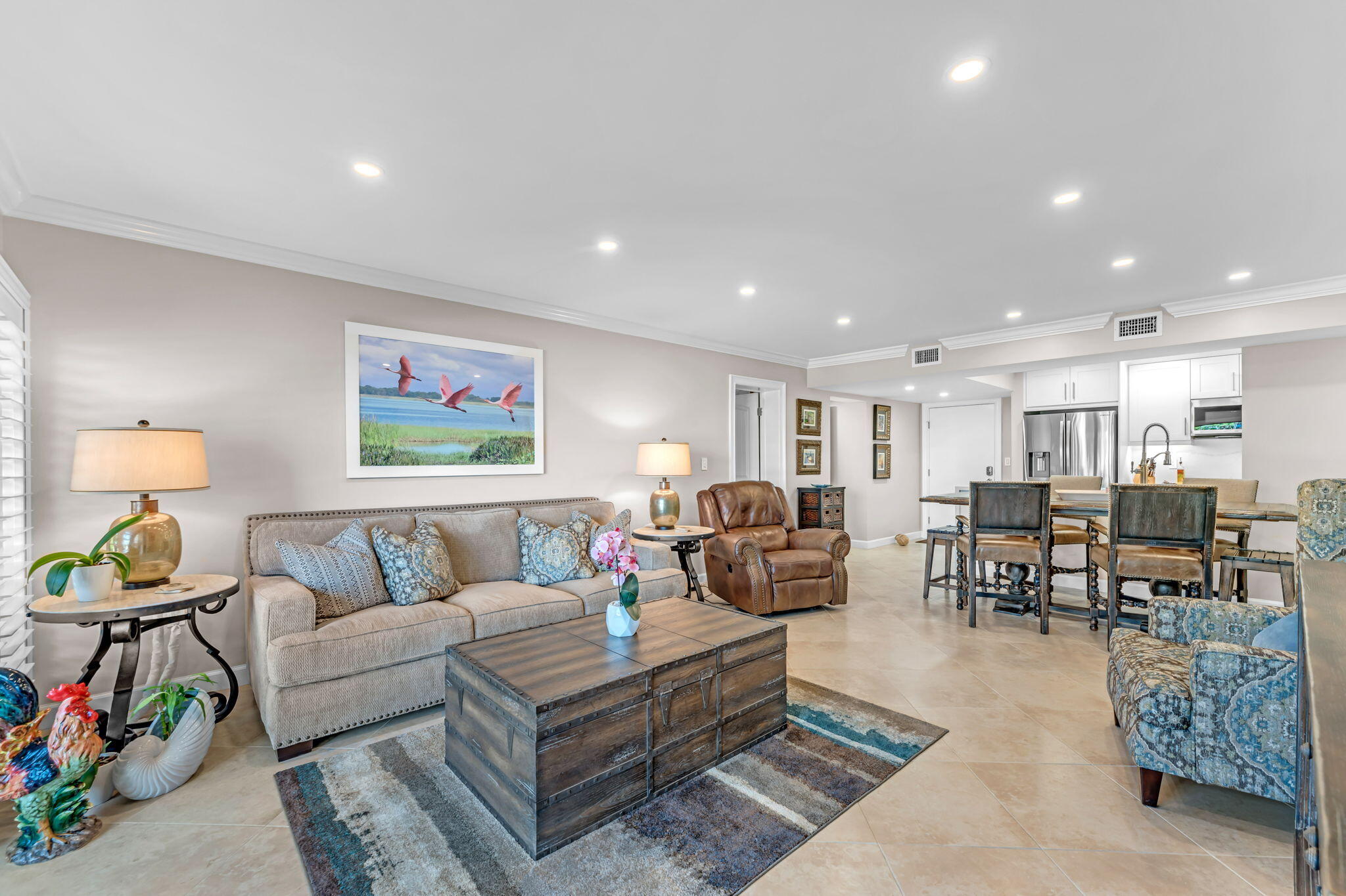 104500 Overseas Highway Unit: A103