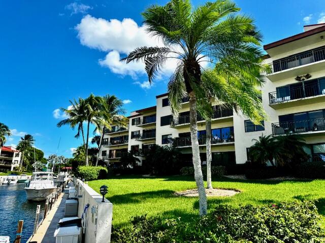 104500 Overseas Highway Unit: A103