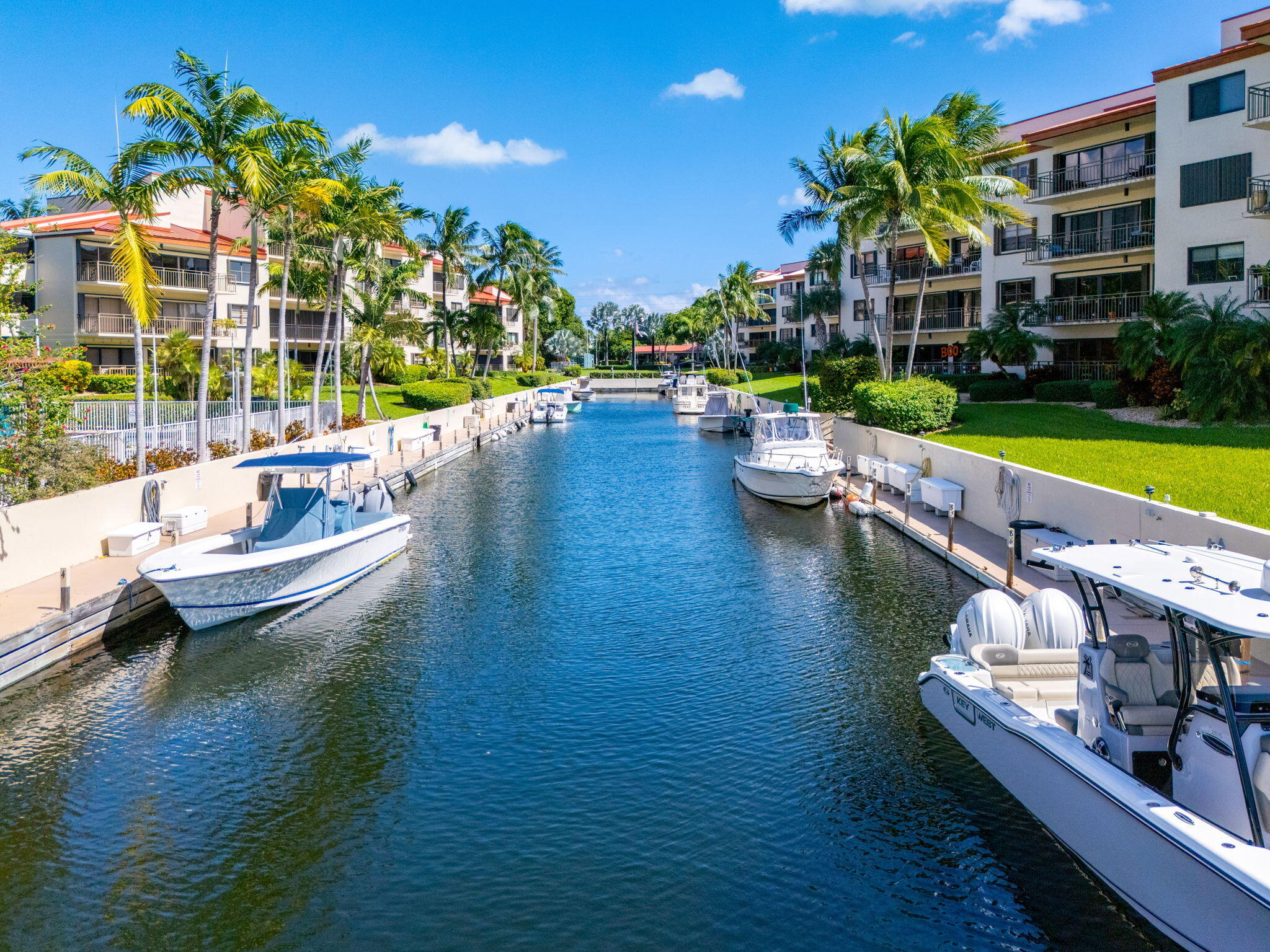 104500 Overseas Highway Unit: A103