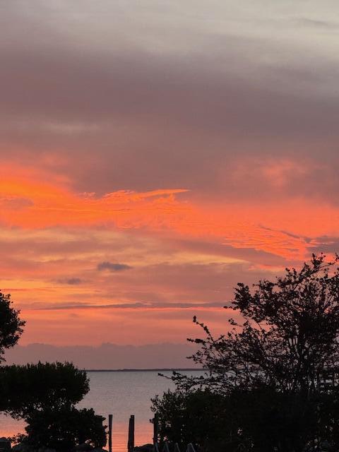 104500 Overseas Highway Unit: A103