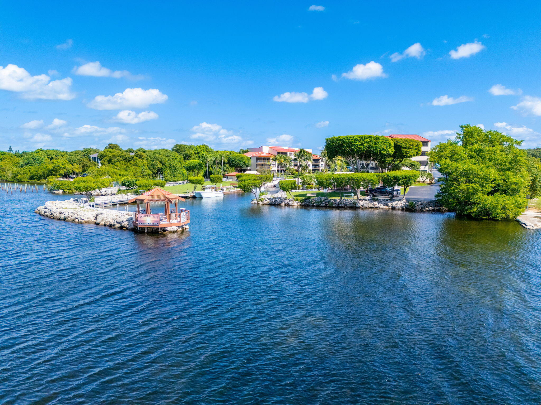 104500 Overseas Highway Unit: A103