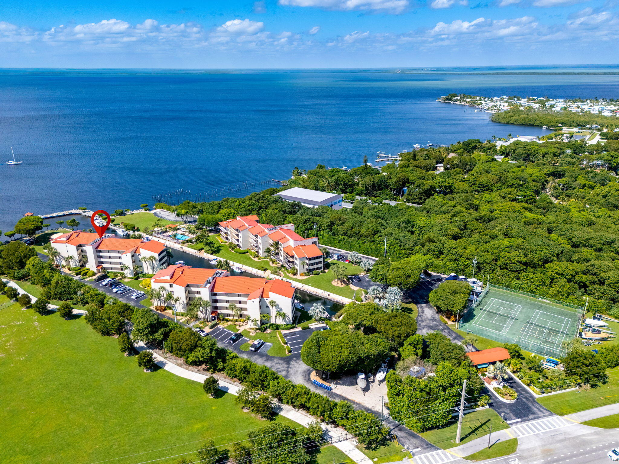 104500 Overseas Highway Unit: A103