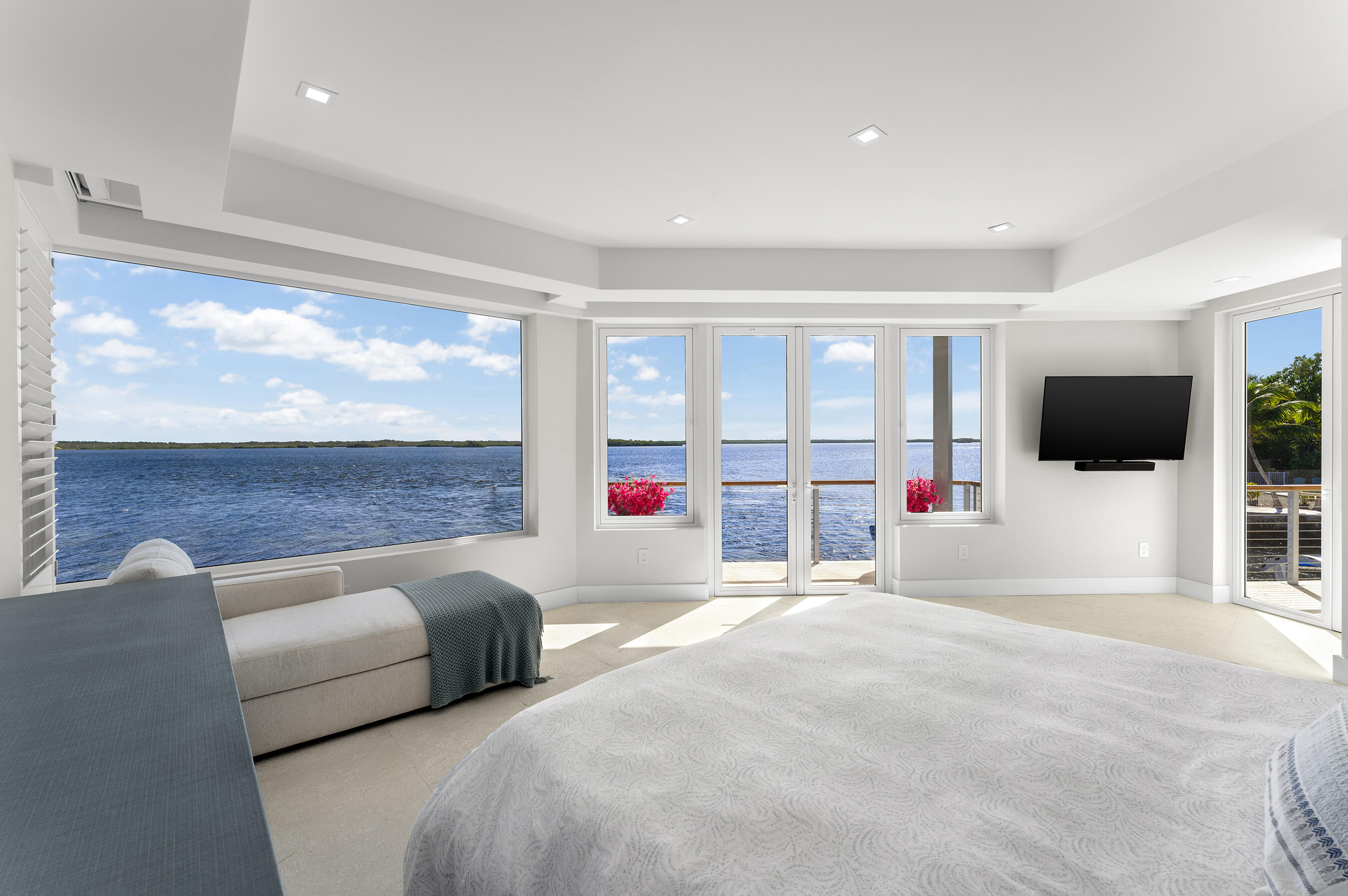 180 Pompano Drive