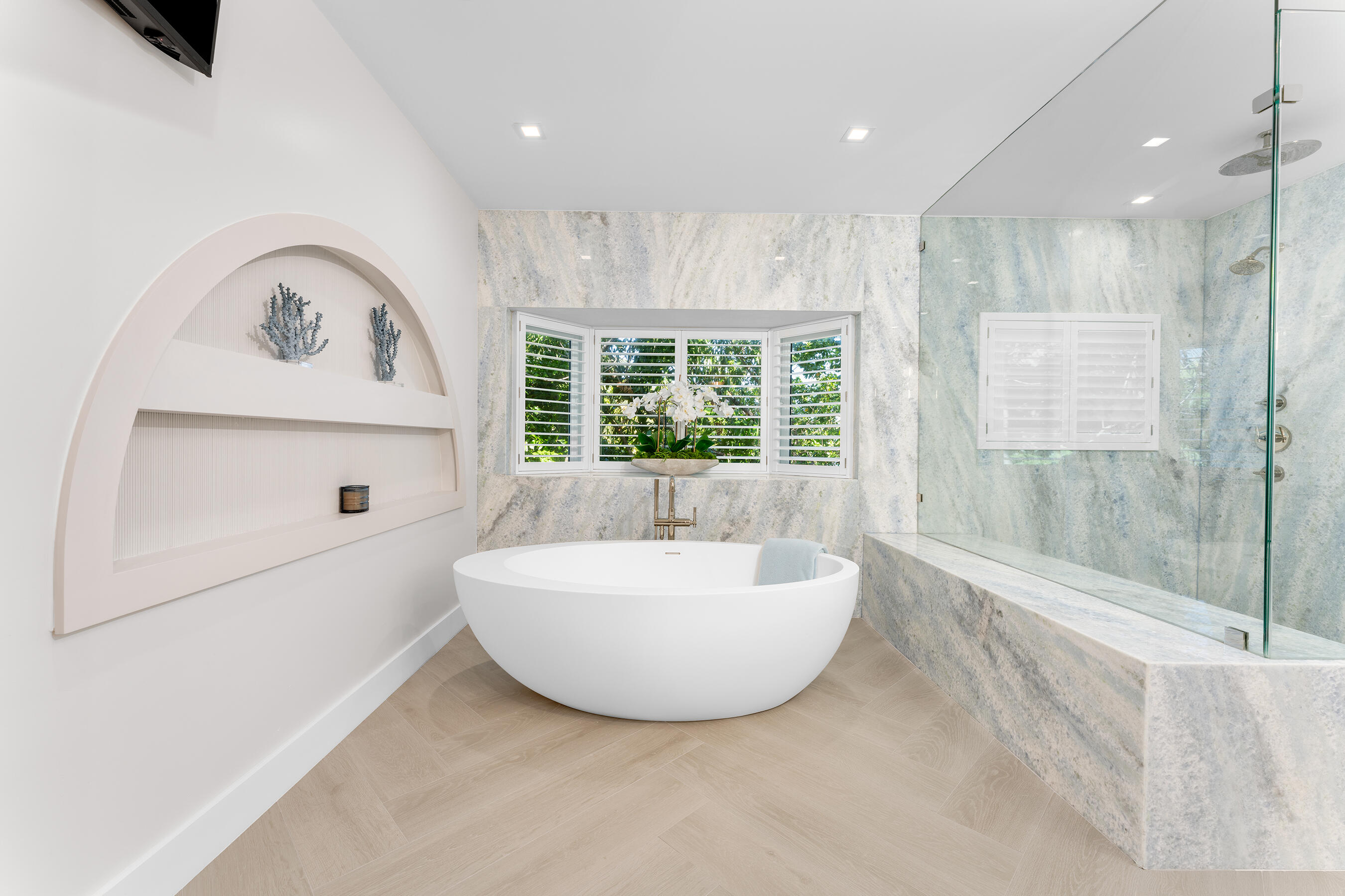 180 Pompano Drive