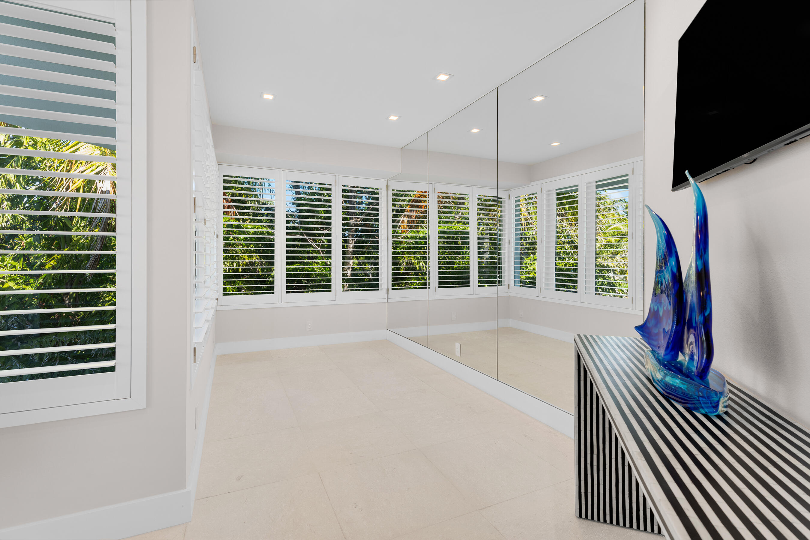 180 Pompano Drive