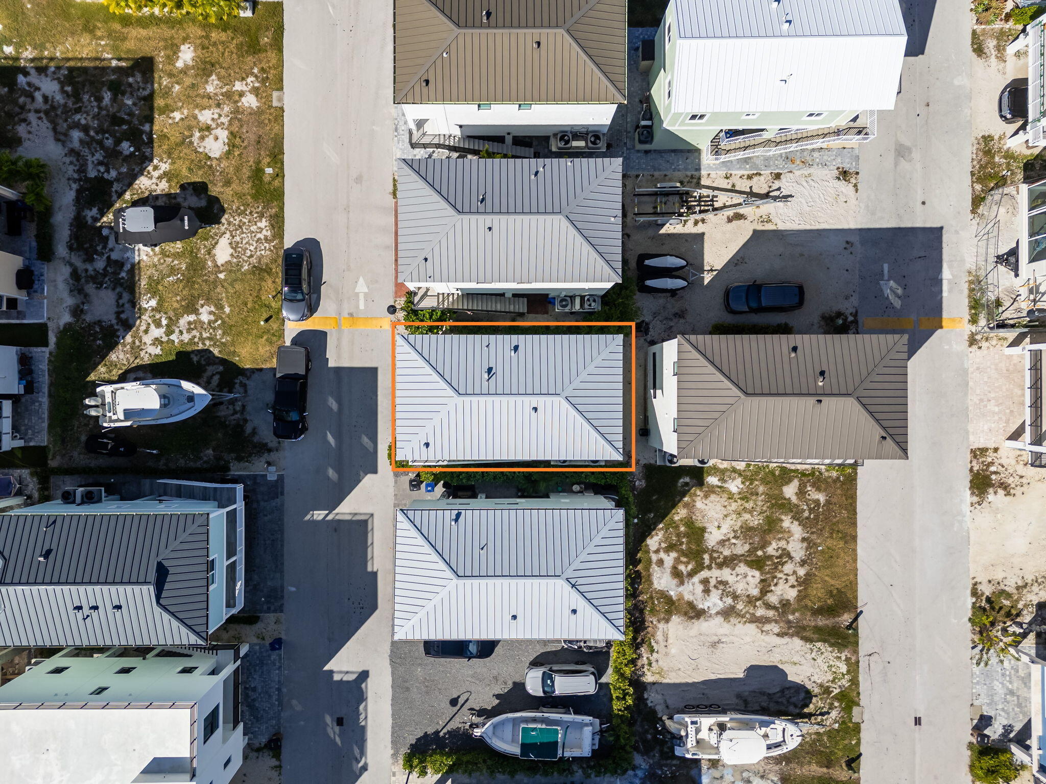 94825 Overseas Highway Unit: 185