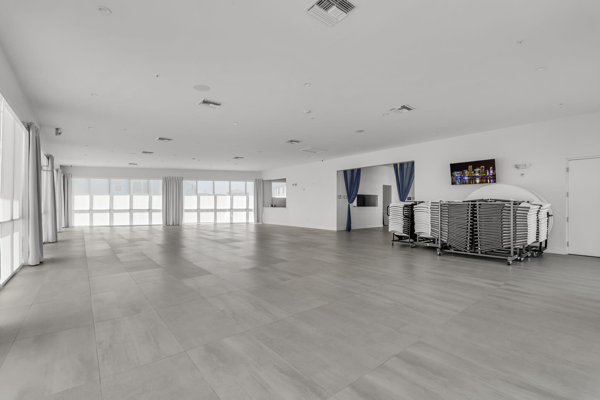 94825 Overseas Highway Unit: 185