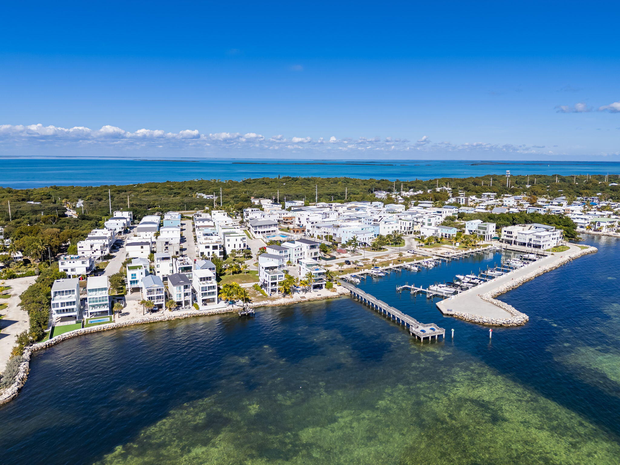 94825 Overseas Highway Unit: 185