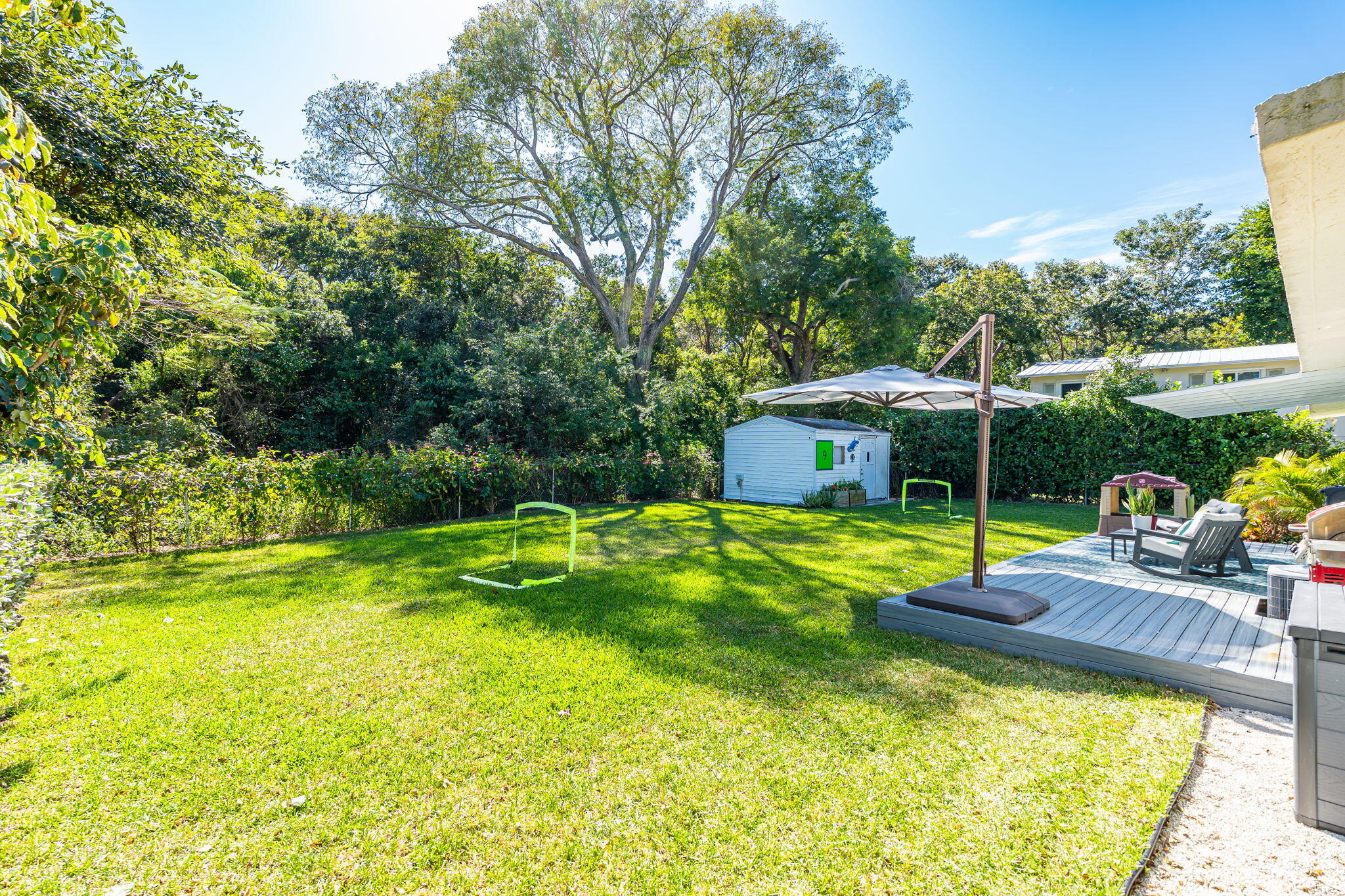 9 Transylvania Avenue