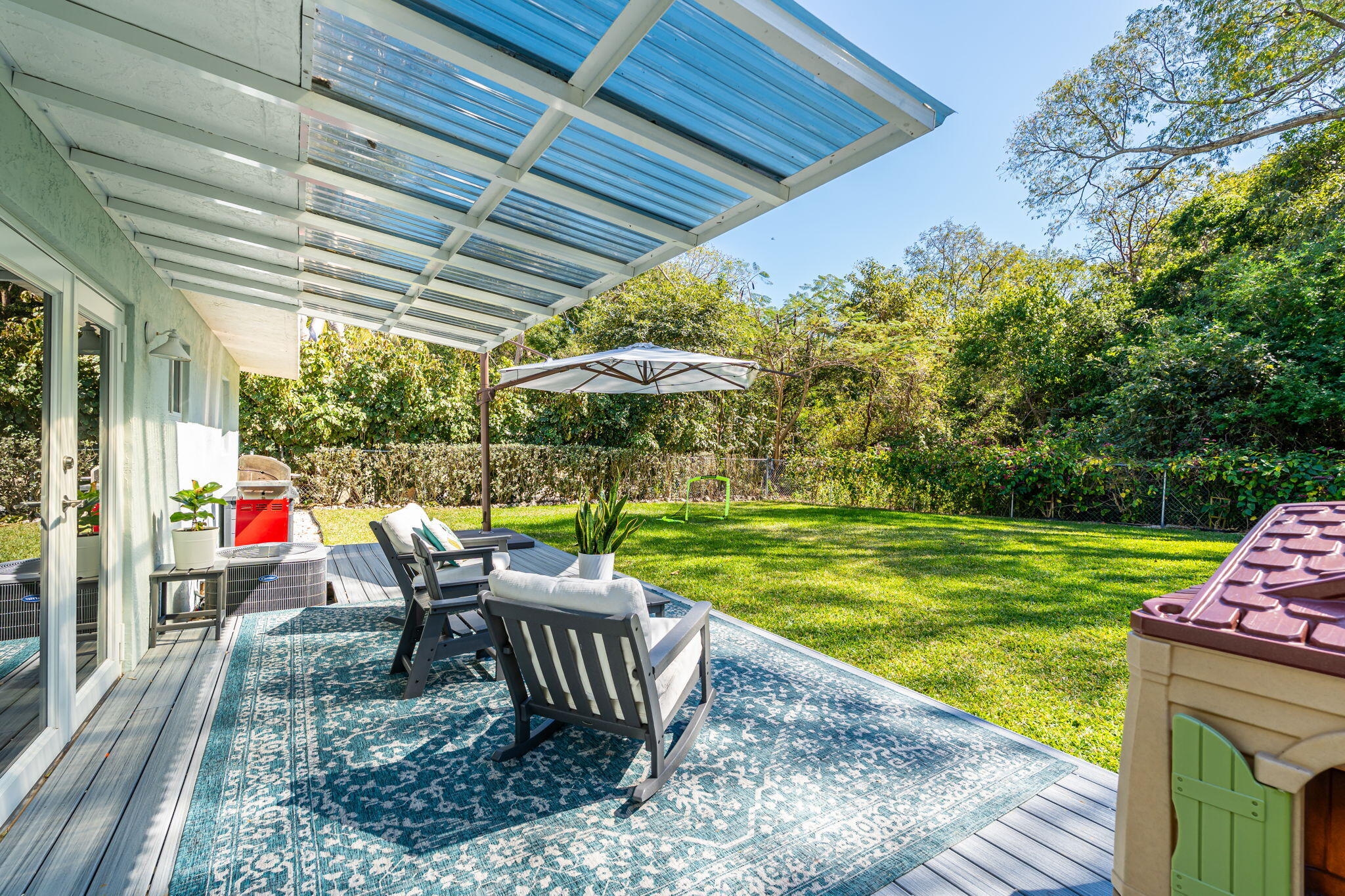 9 Transylvania Avenue