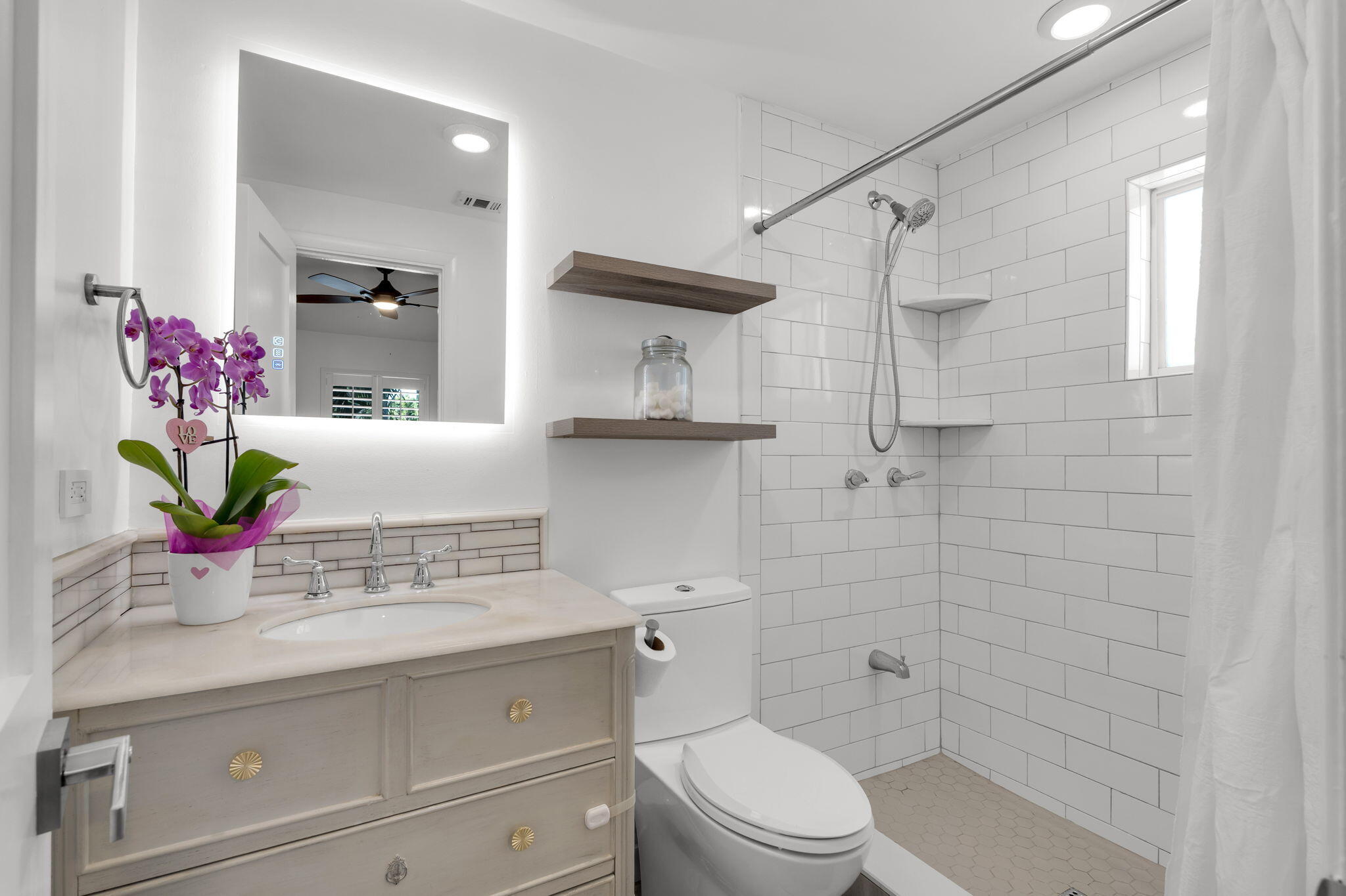 9 Transylvania Avenue