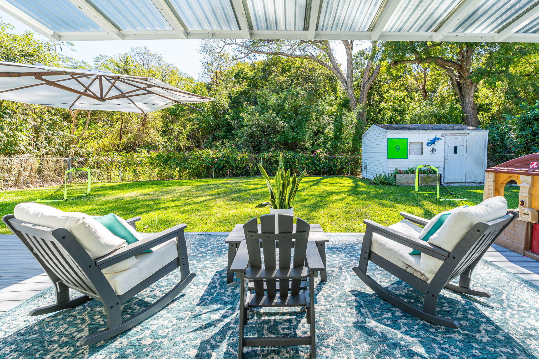 9 Transylvania Avenue