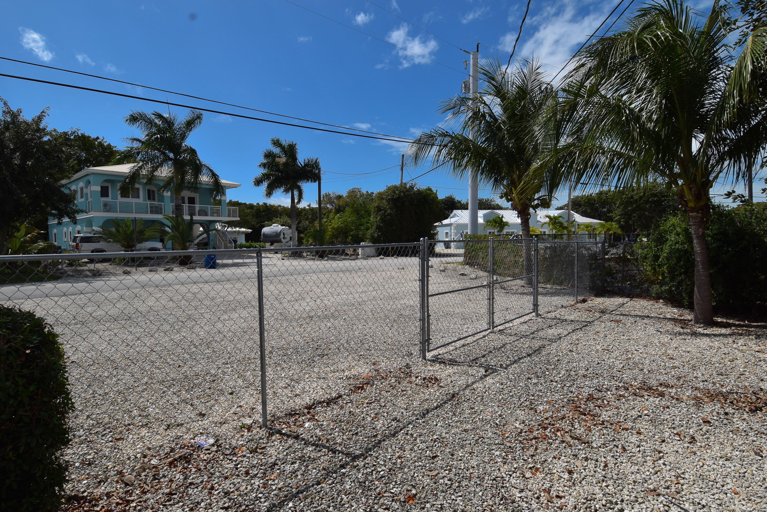 2 Abaco Road