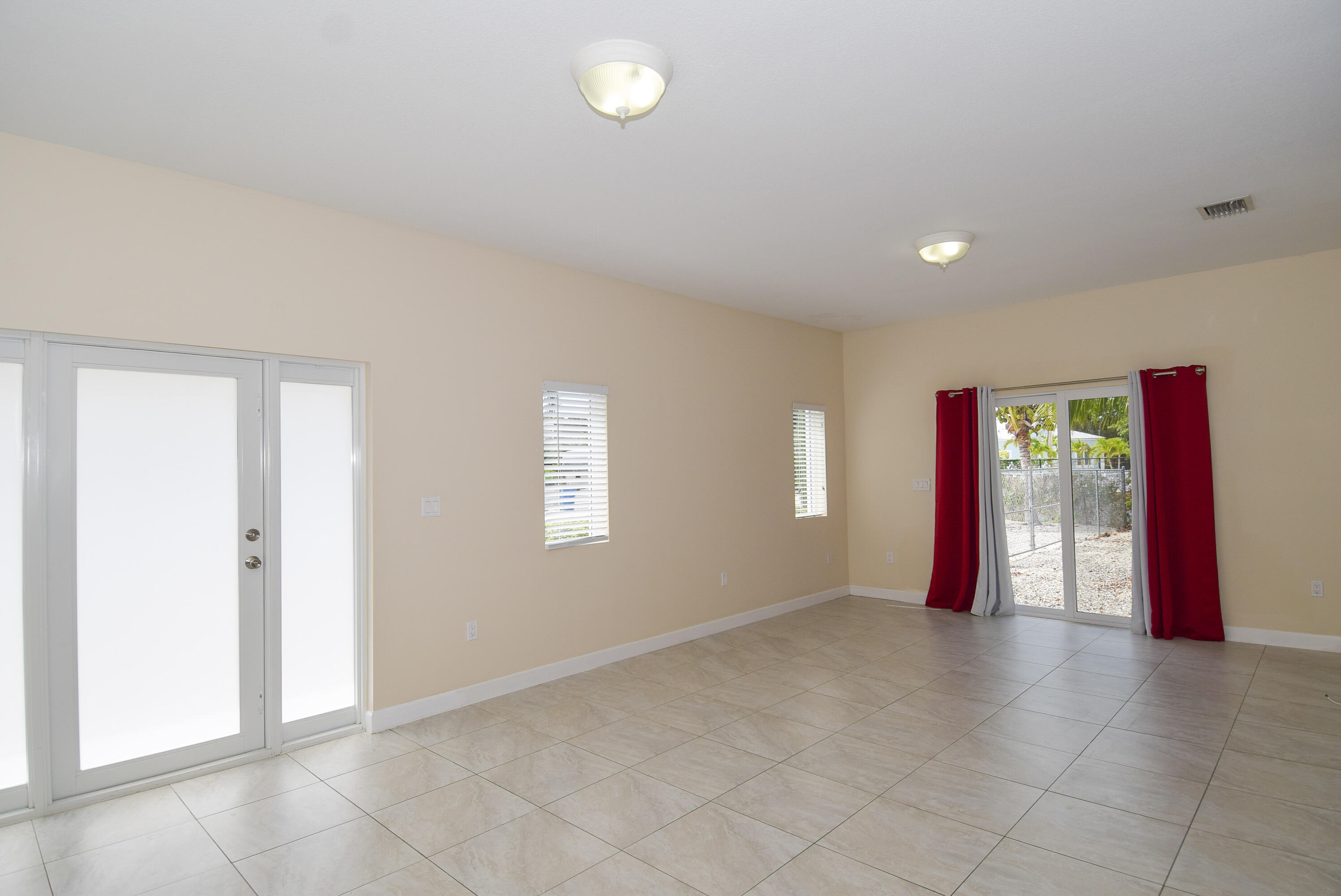 2 Abaco Road