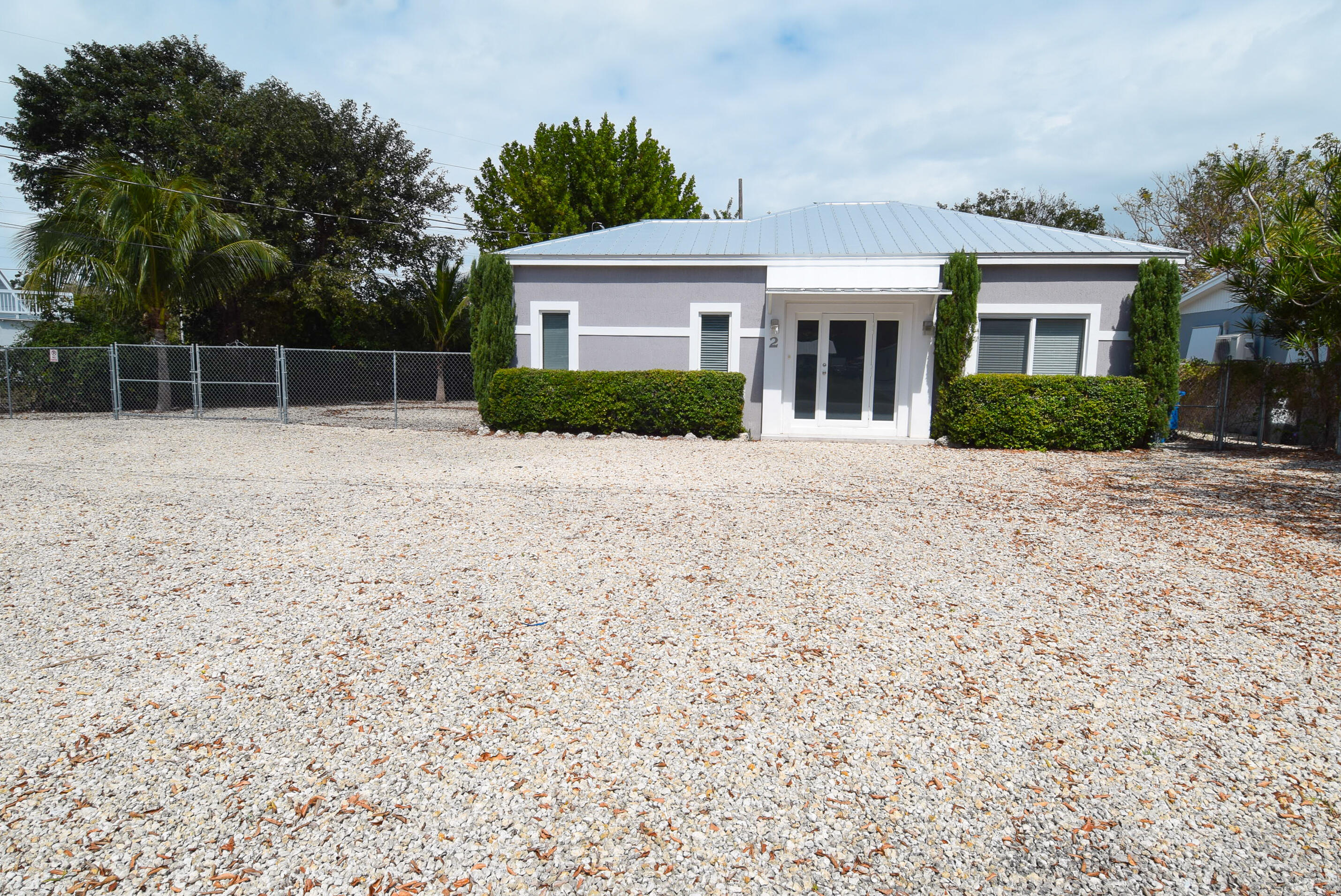 2 Abaco Road