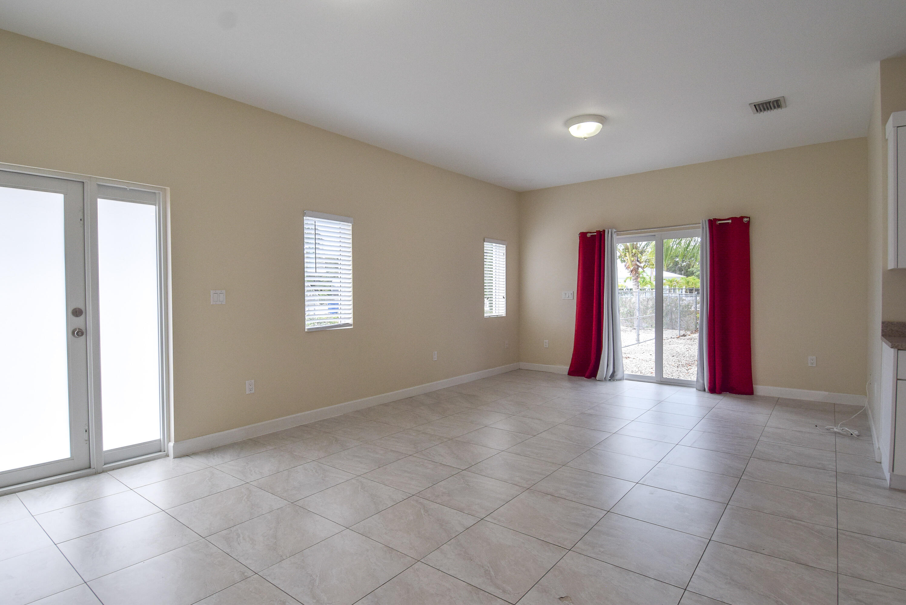 2 Abaco Road