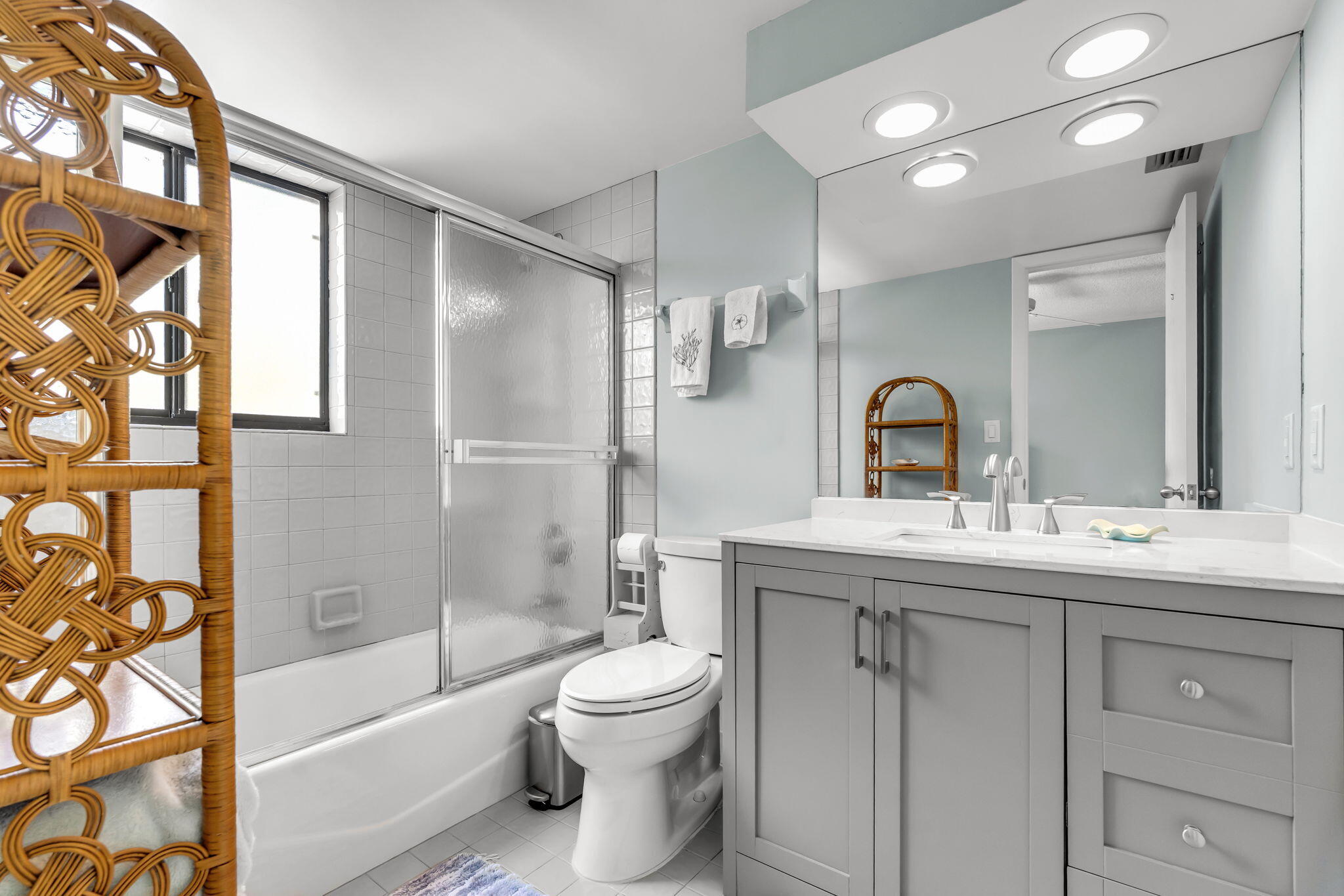 209 Sanctuary Drive Unit: 209