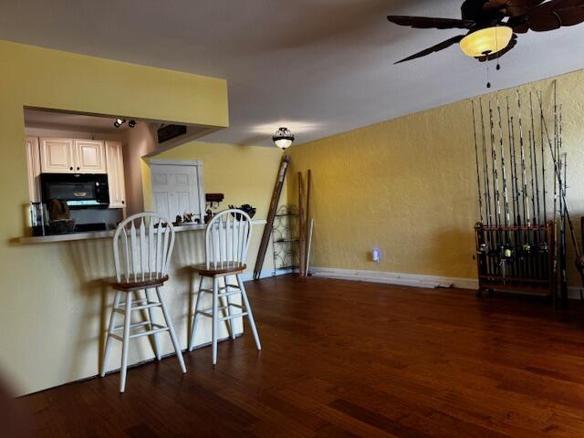 105 Avenue D Unit: 110