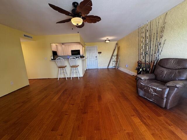 105 Avenue D Unit: 110