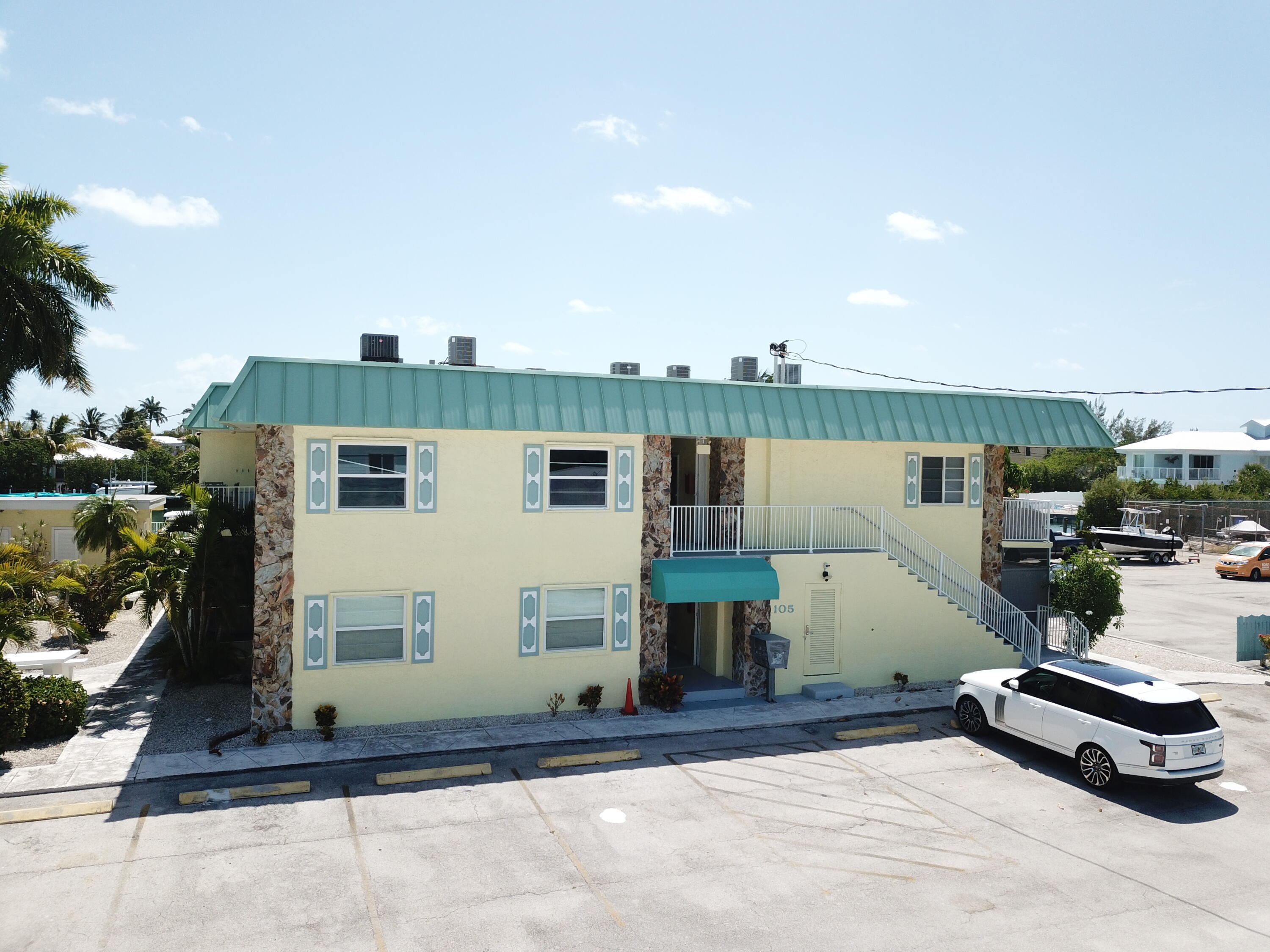 105 Avenue D Unit: 110