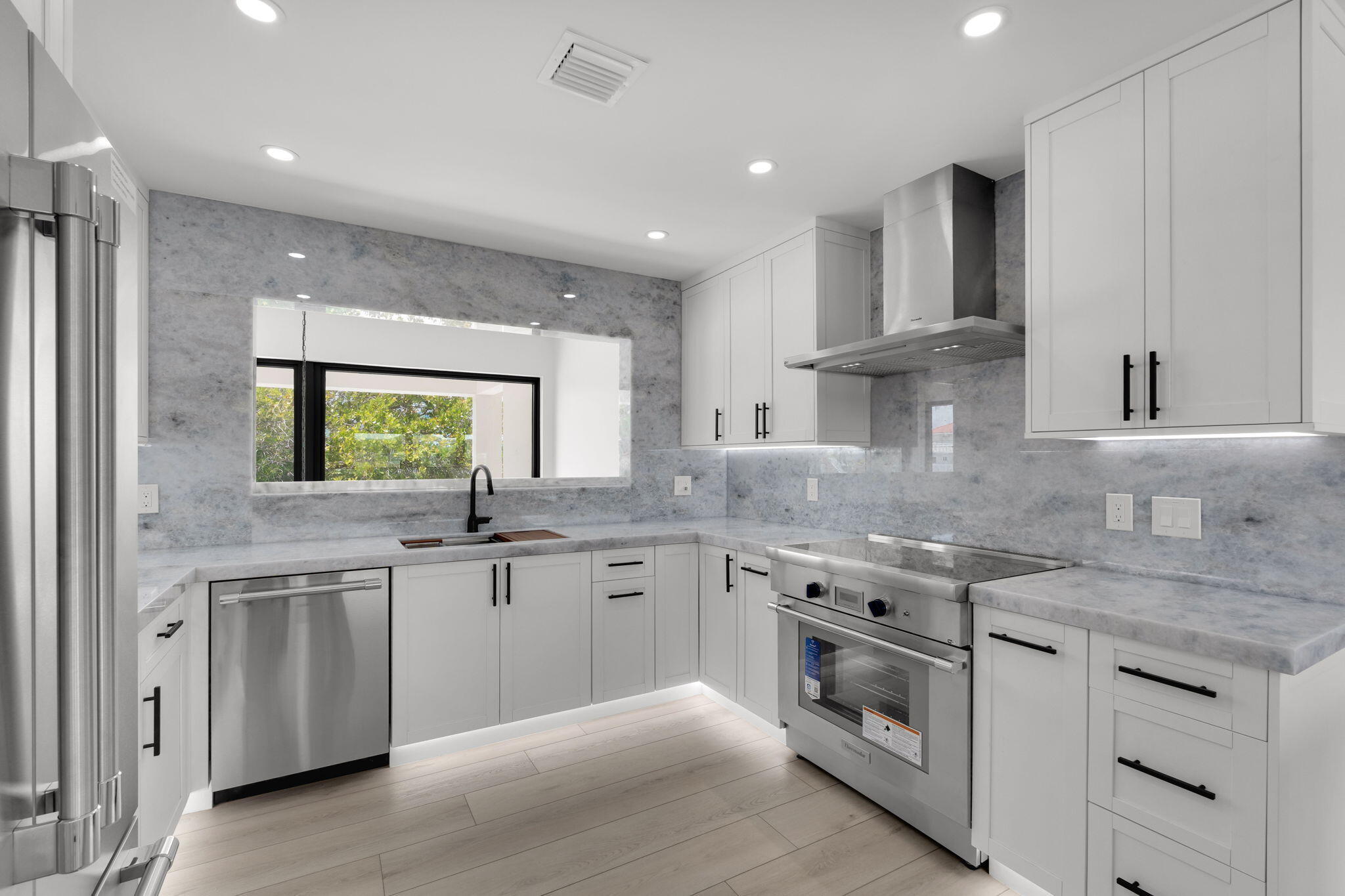 294 Saint Thomas Avenue