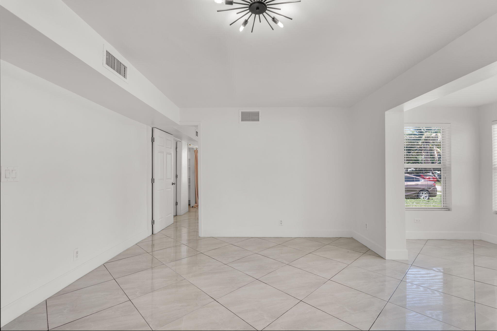 2539 Coolidge Street