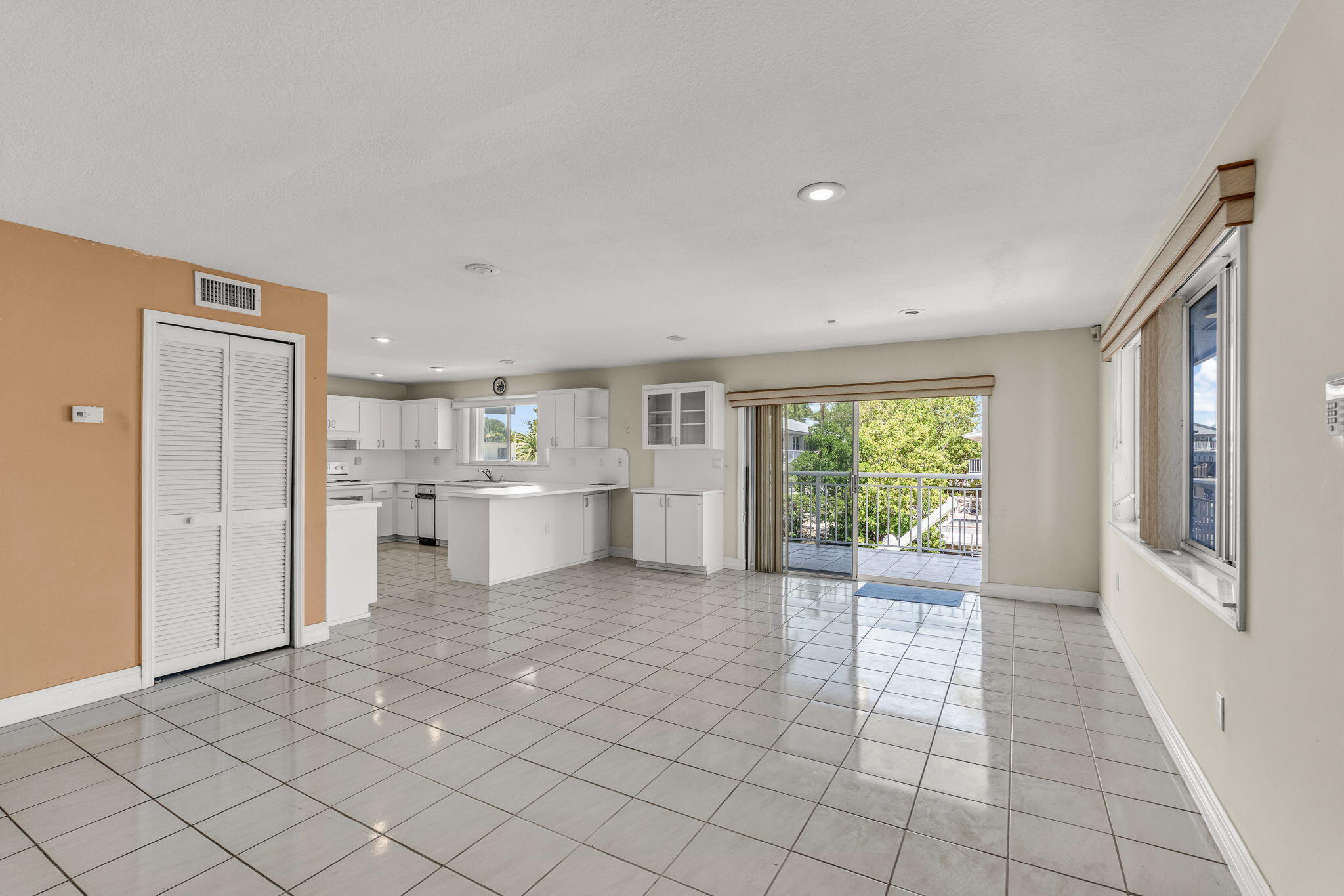 807 Bonito Lane