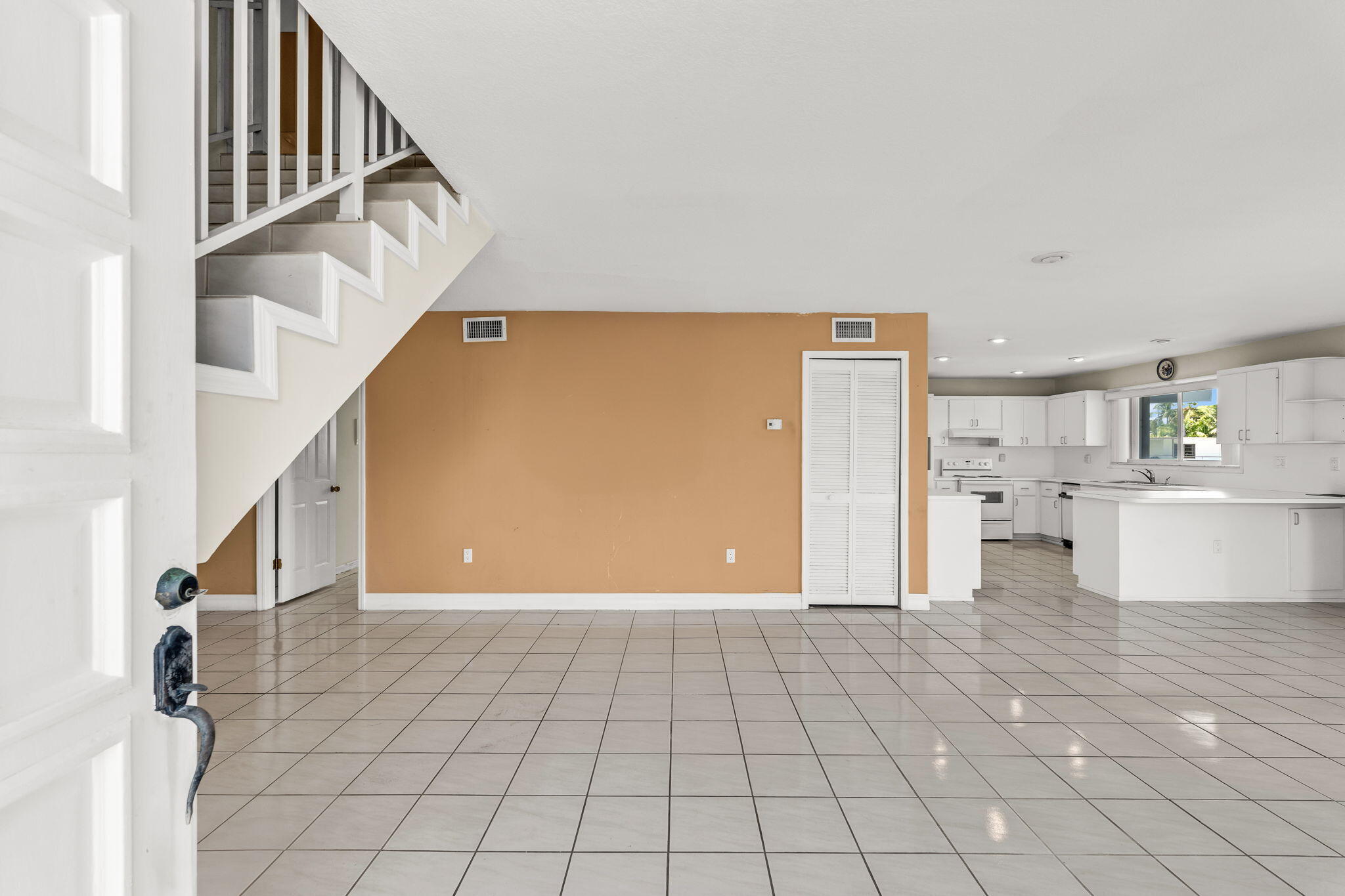807 Bonito Lane