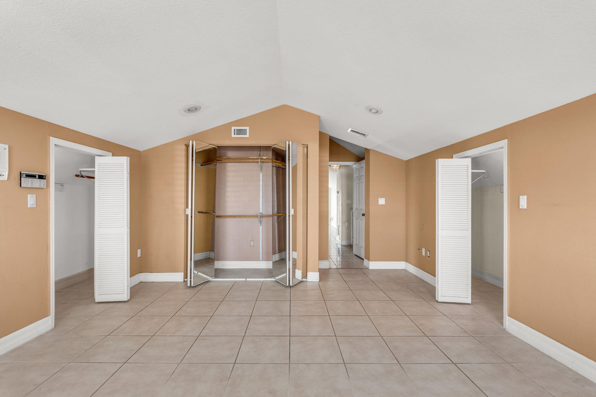 807 Bonito Lane