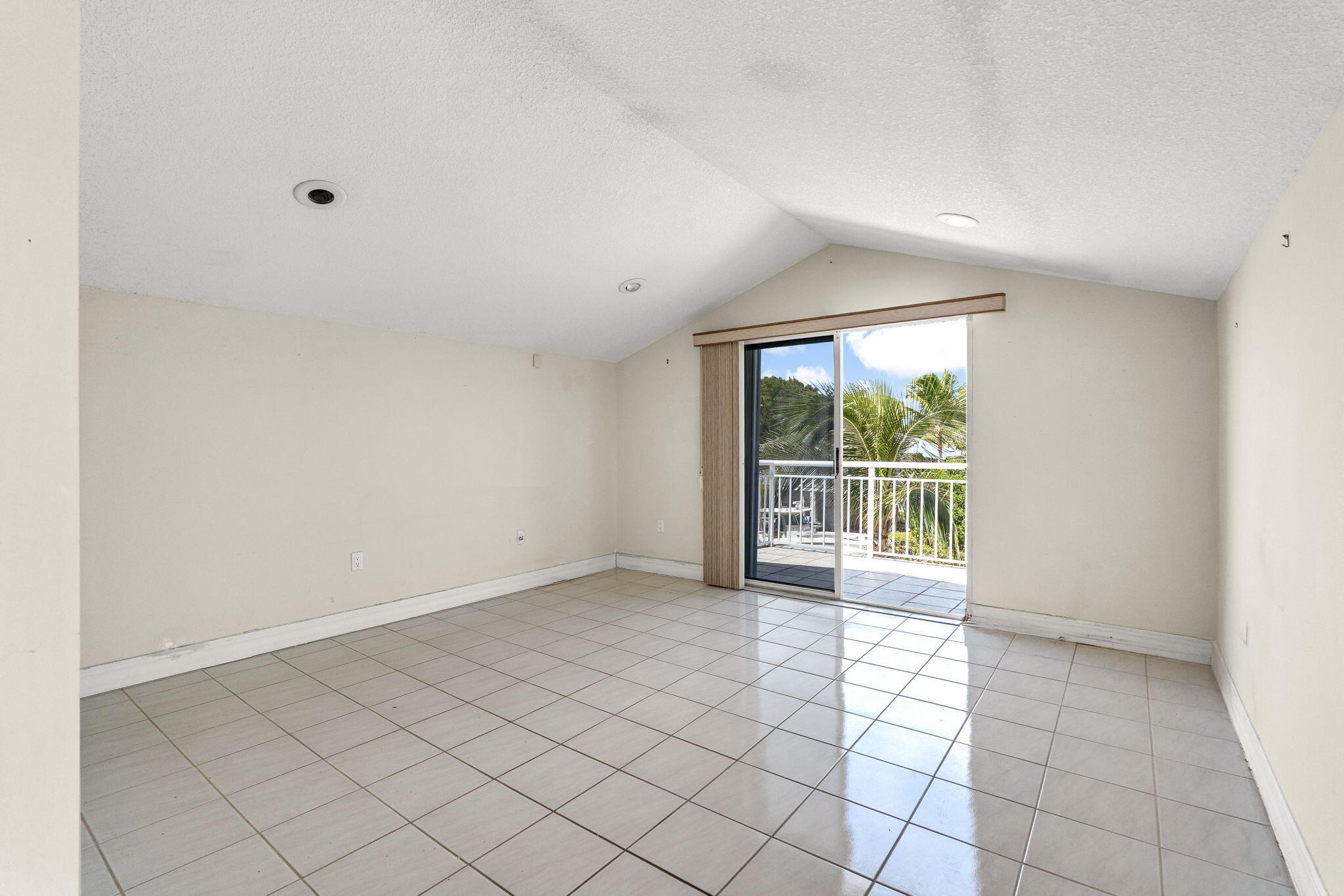 807 Bonito Lane