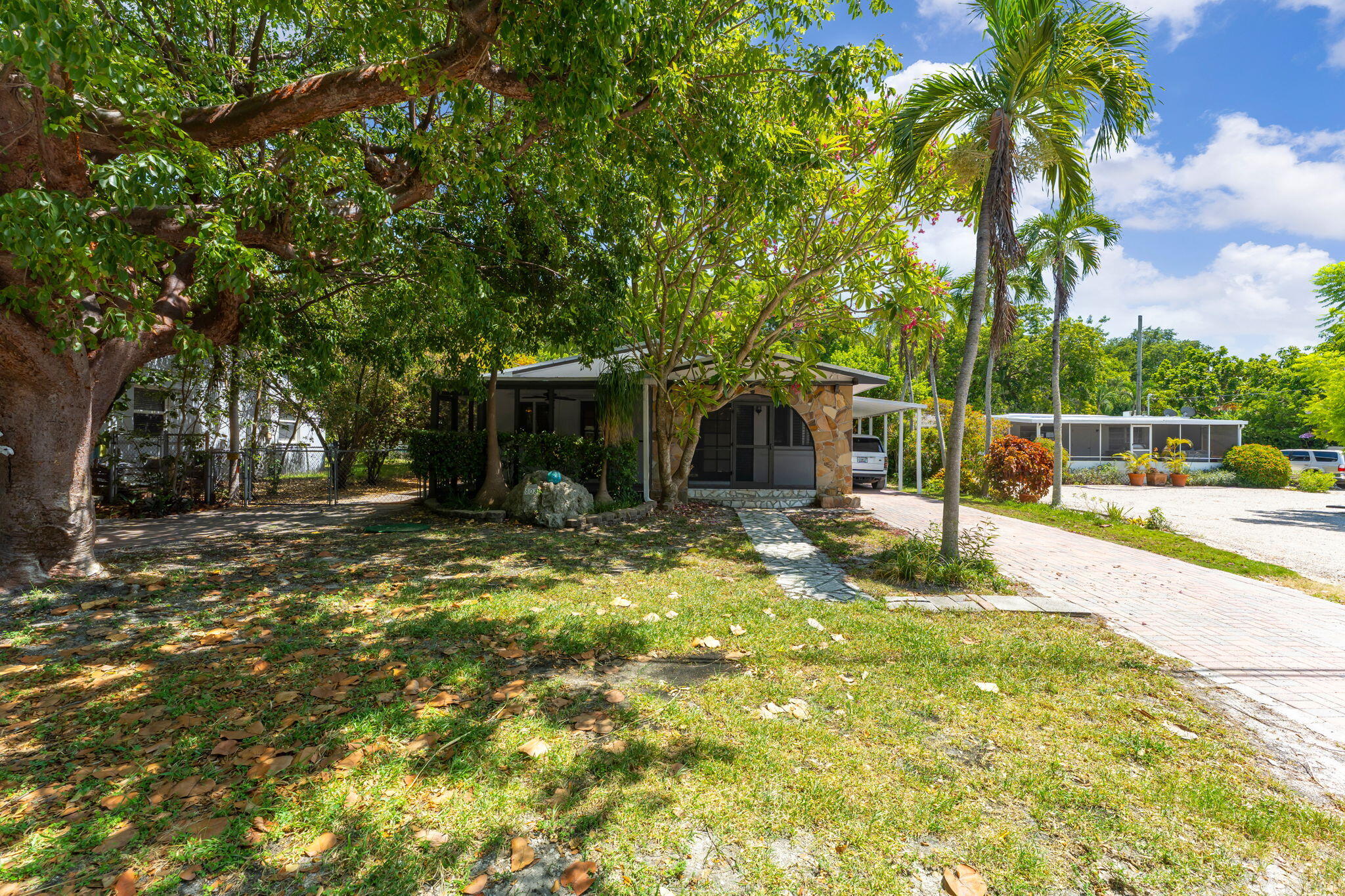 803 Brown Street