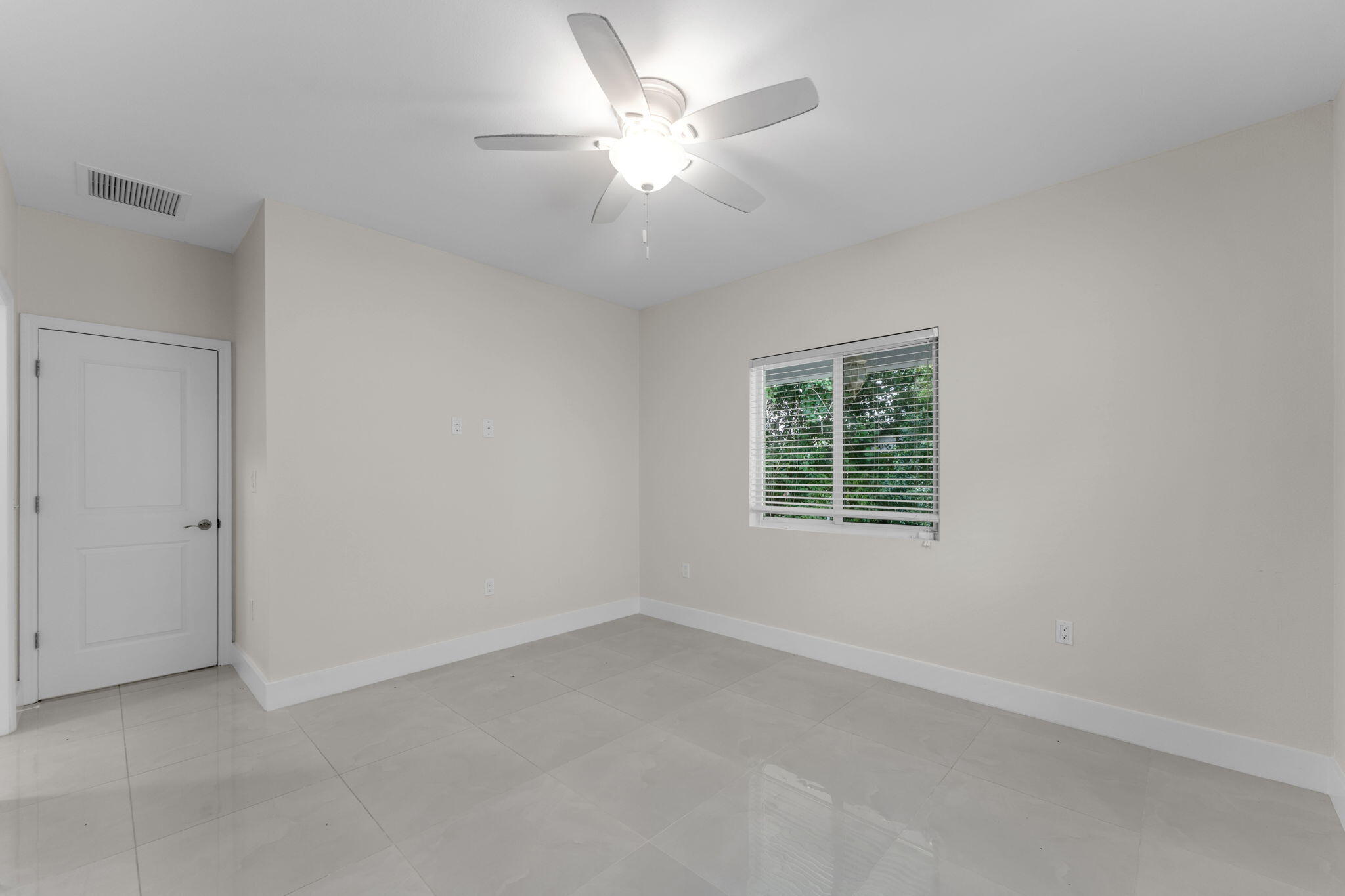 146 Dove Lake Drive