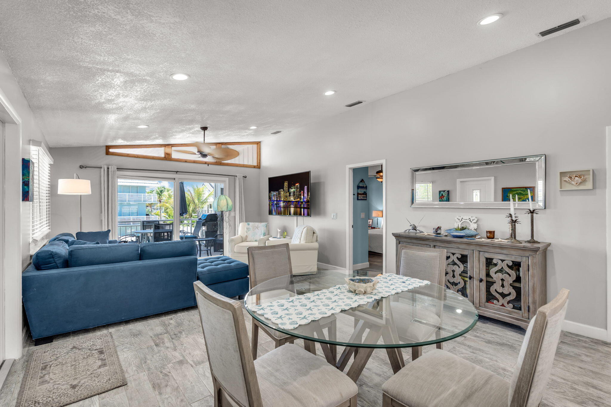 912 Lobster Lane