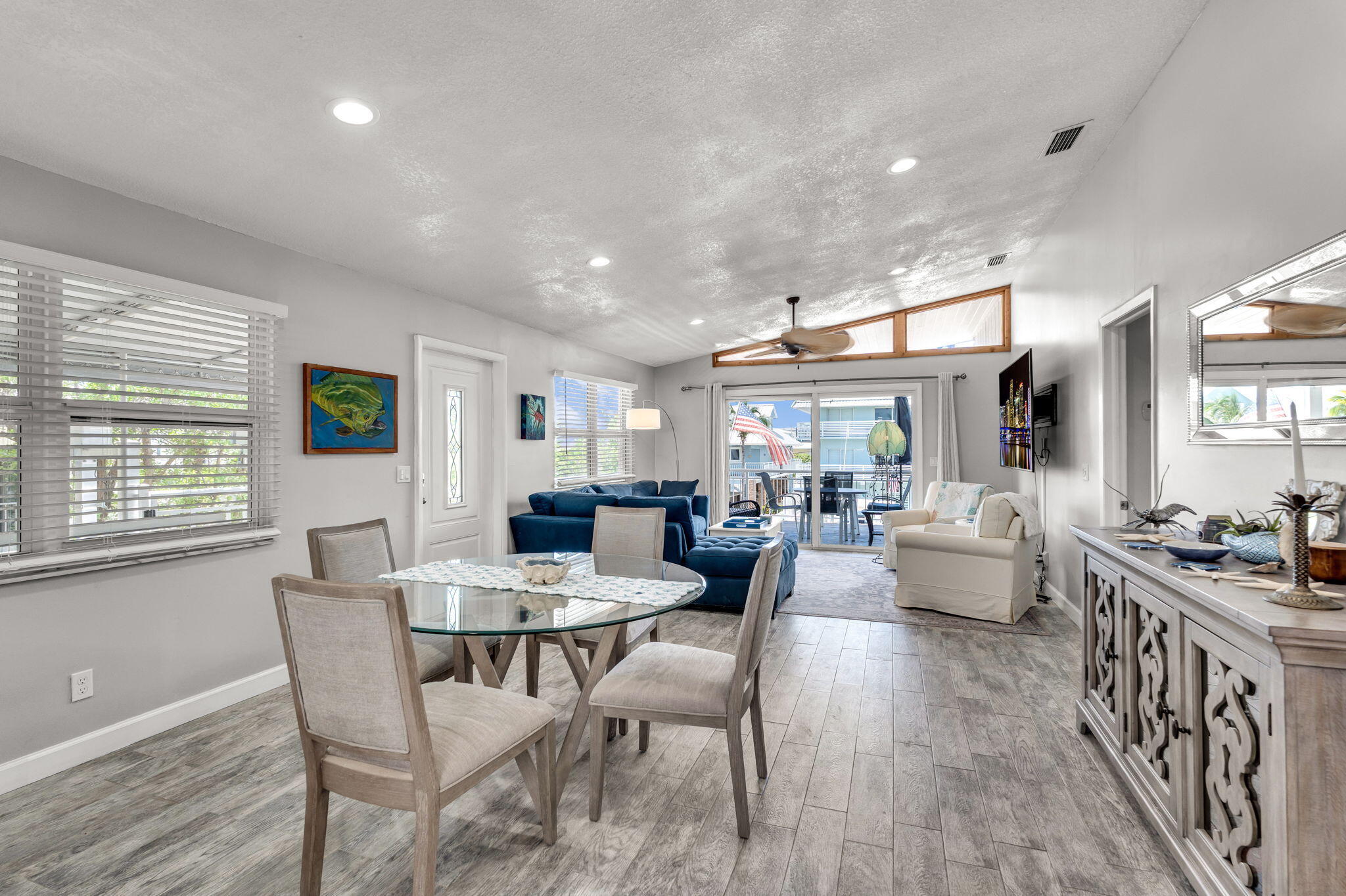 912 Lobster Lane
