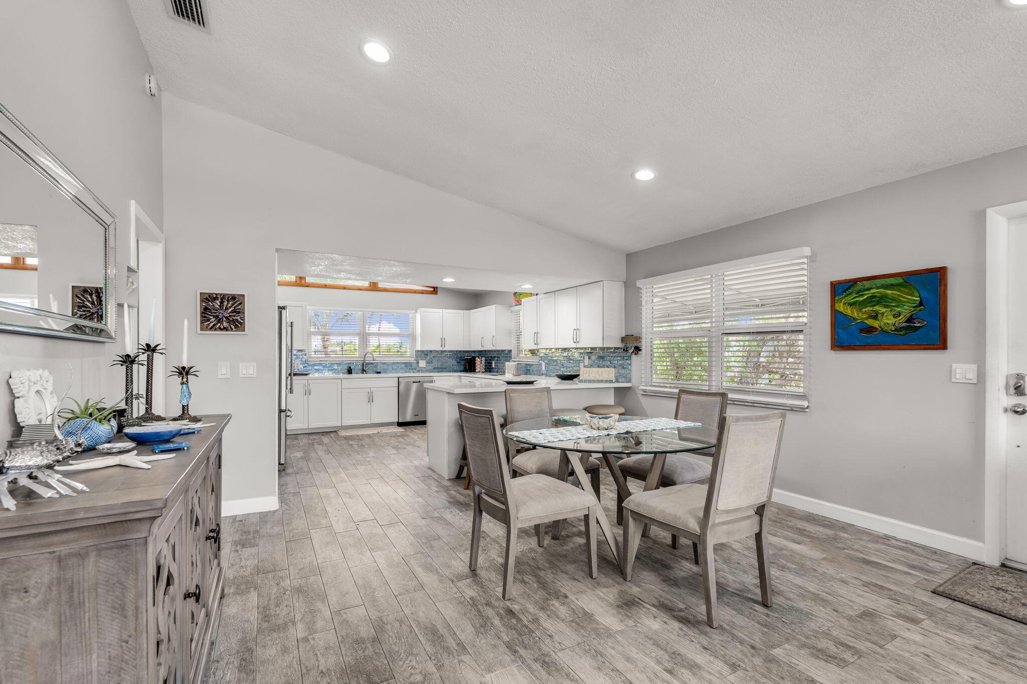 912 Lobster Lane
