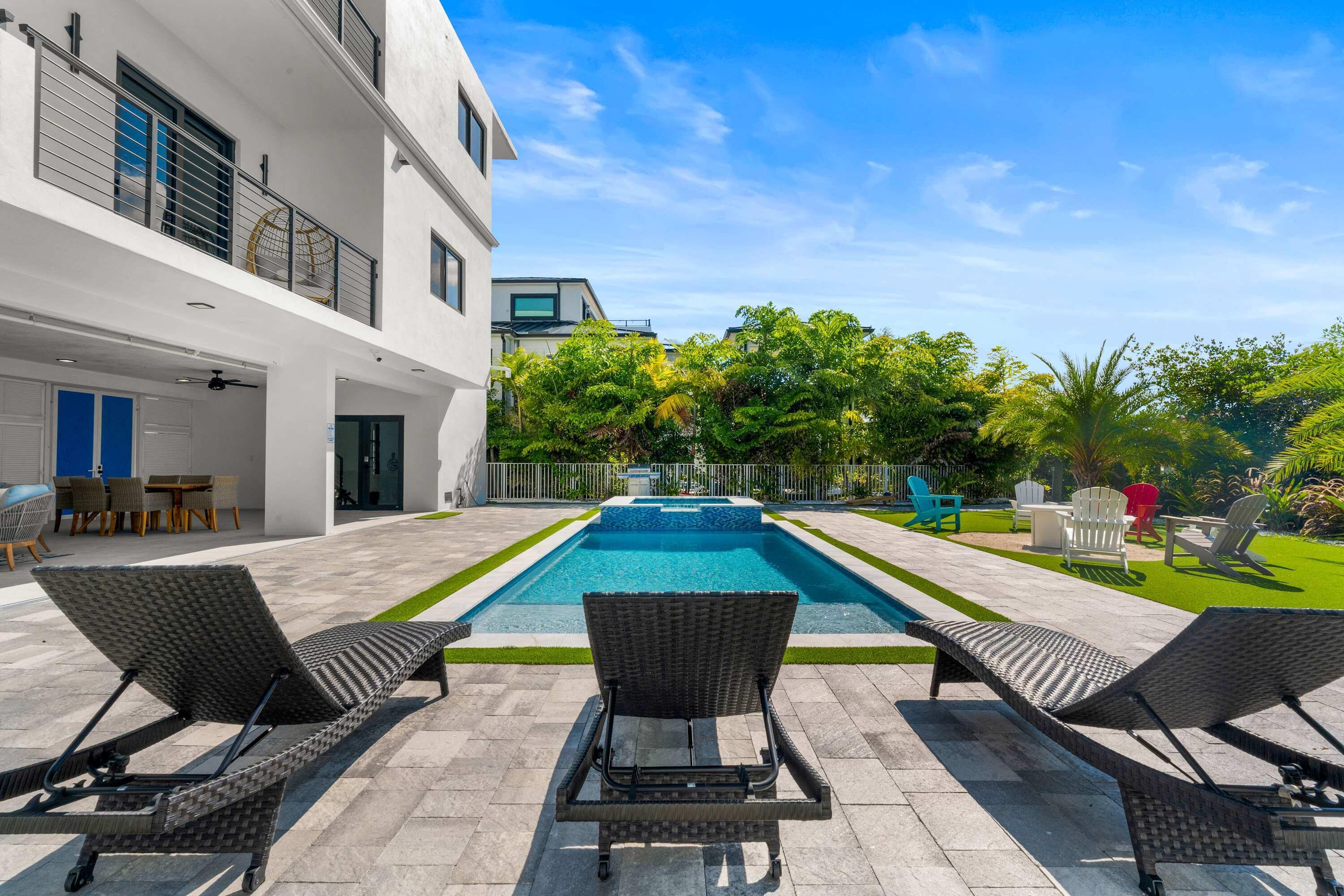136 Coco Plum Drive