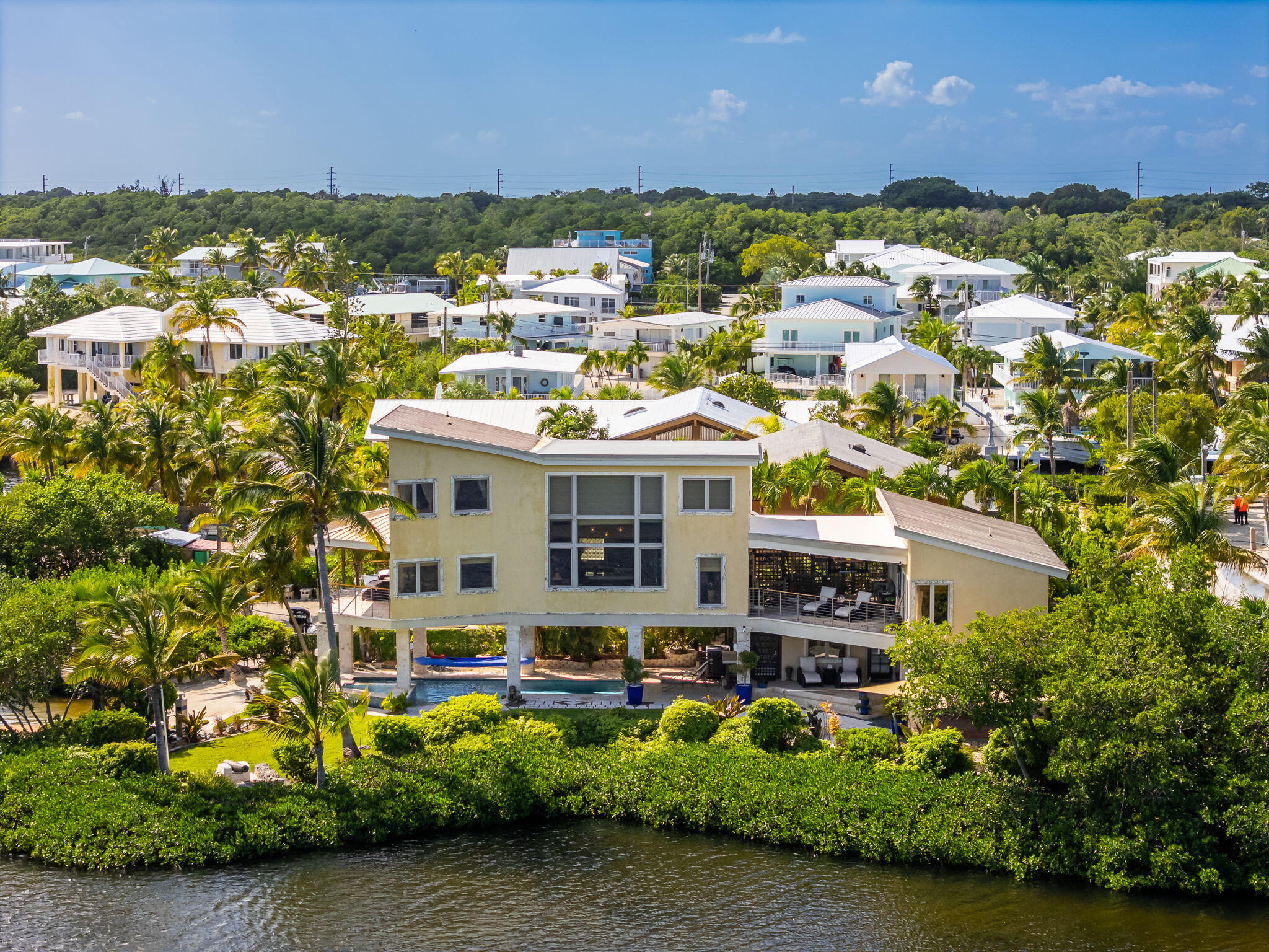 813 Blue Heron Lane