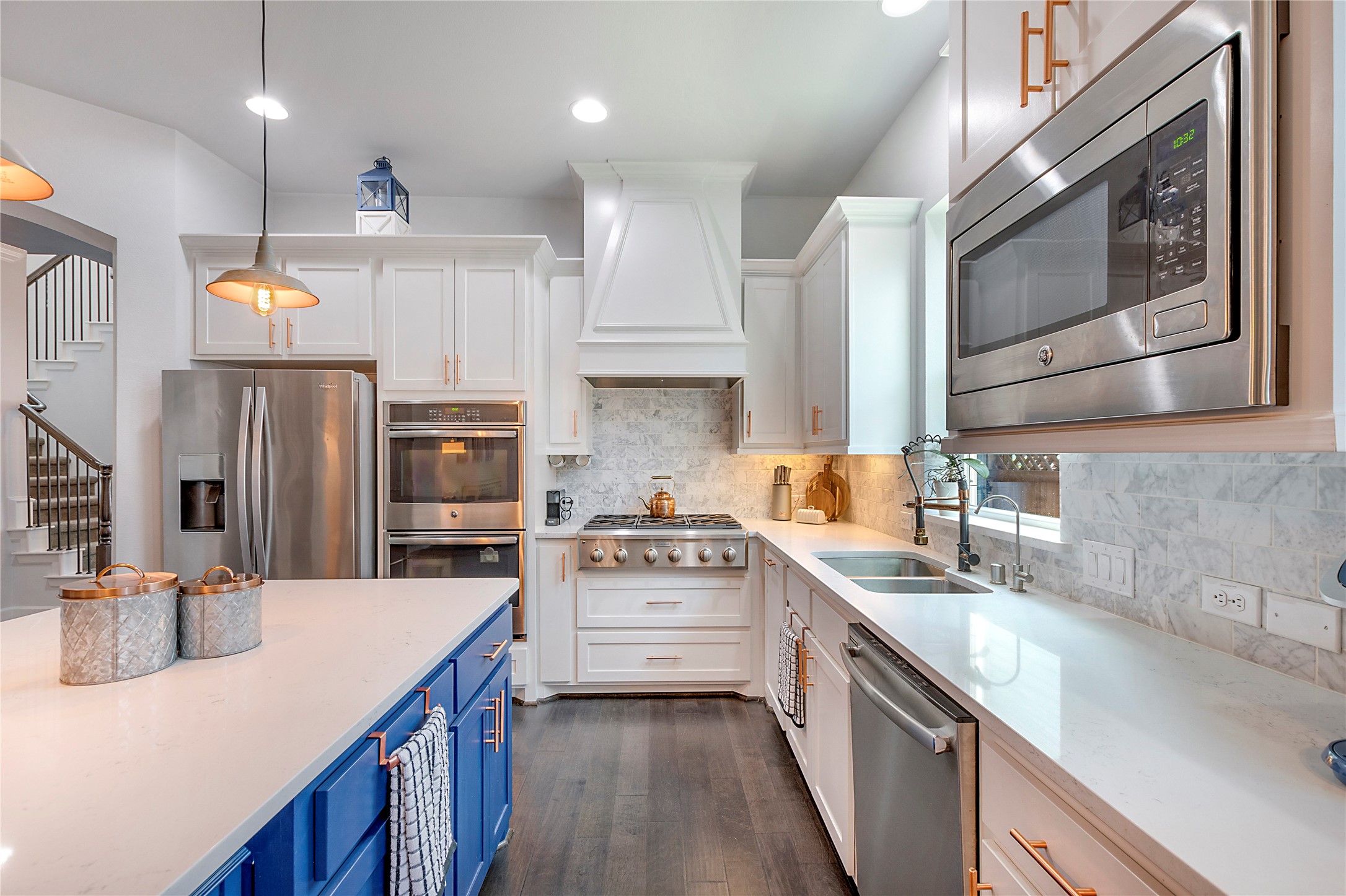 2223 Tremont Boulevard