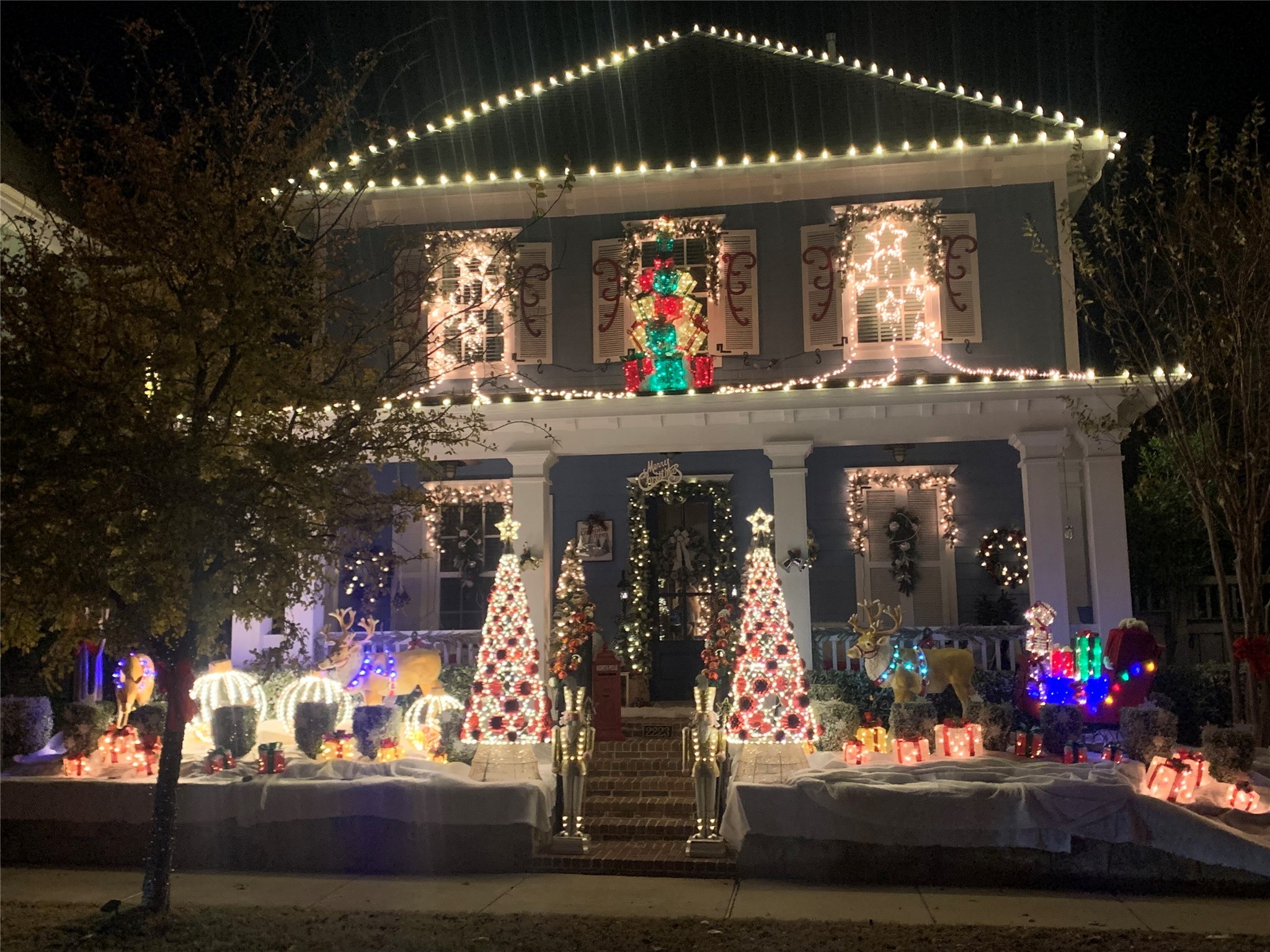 2223 Tremont Boulevard