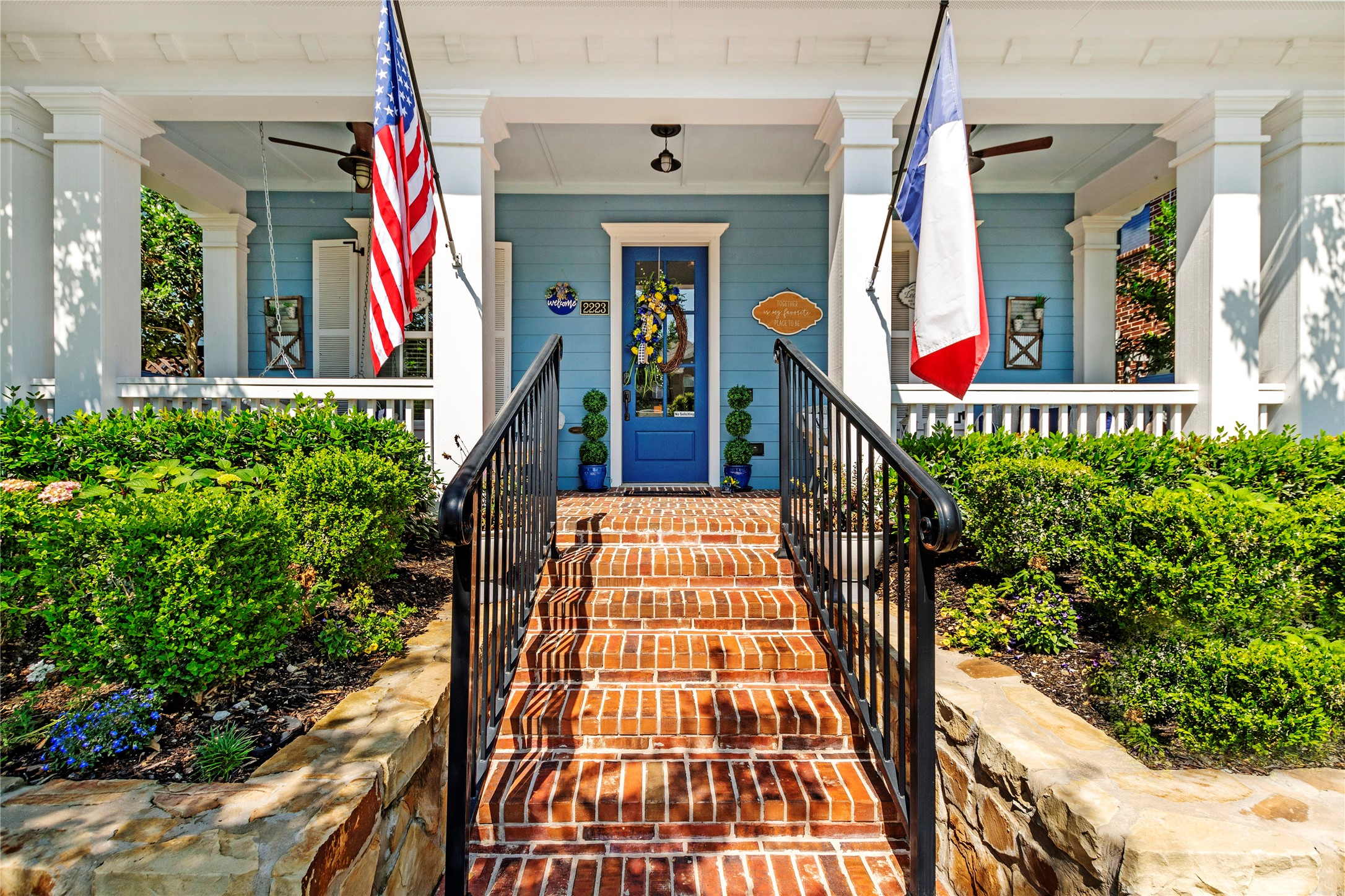 2223 Tremont Boulevard