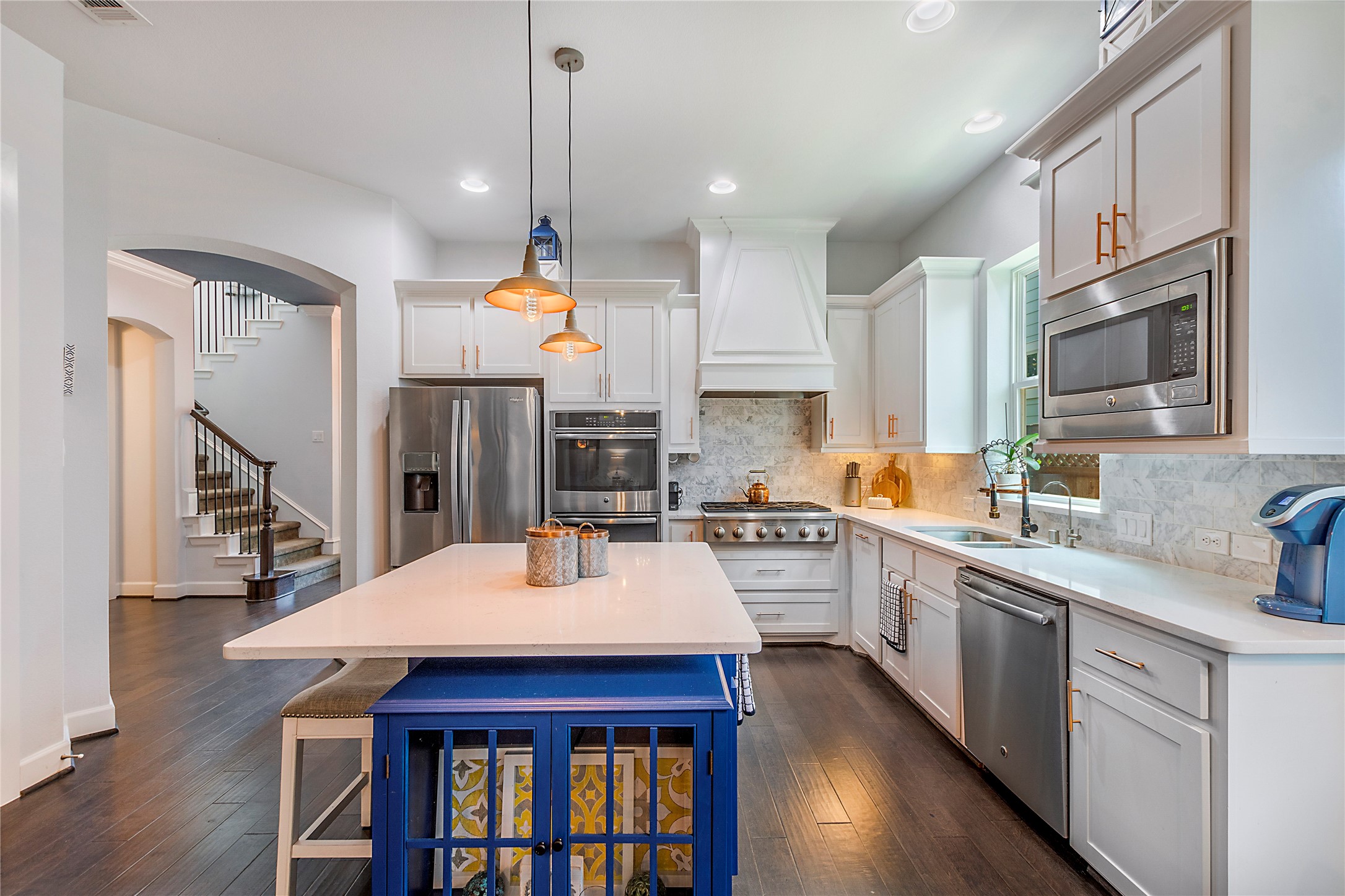 2223 Tremont Boulevard