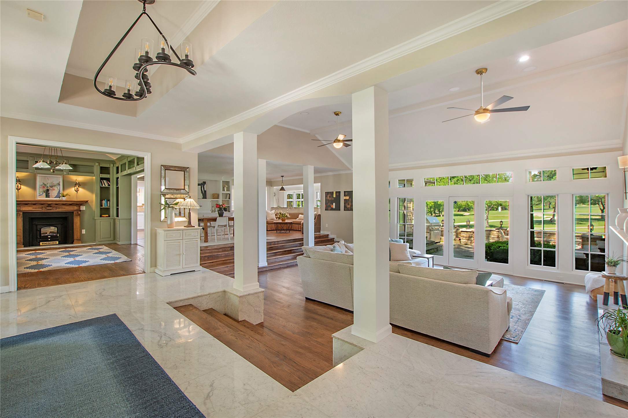 2415 Custer Cove