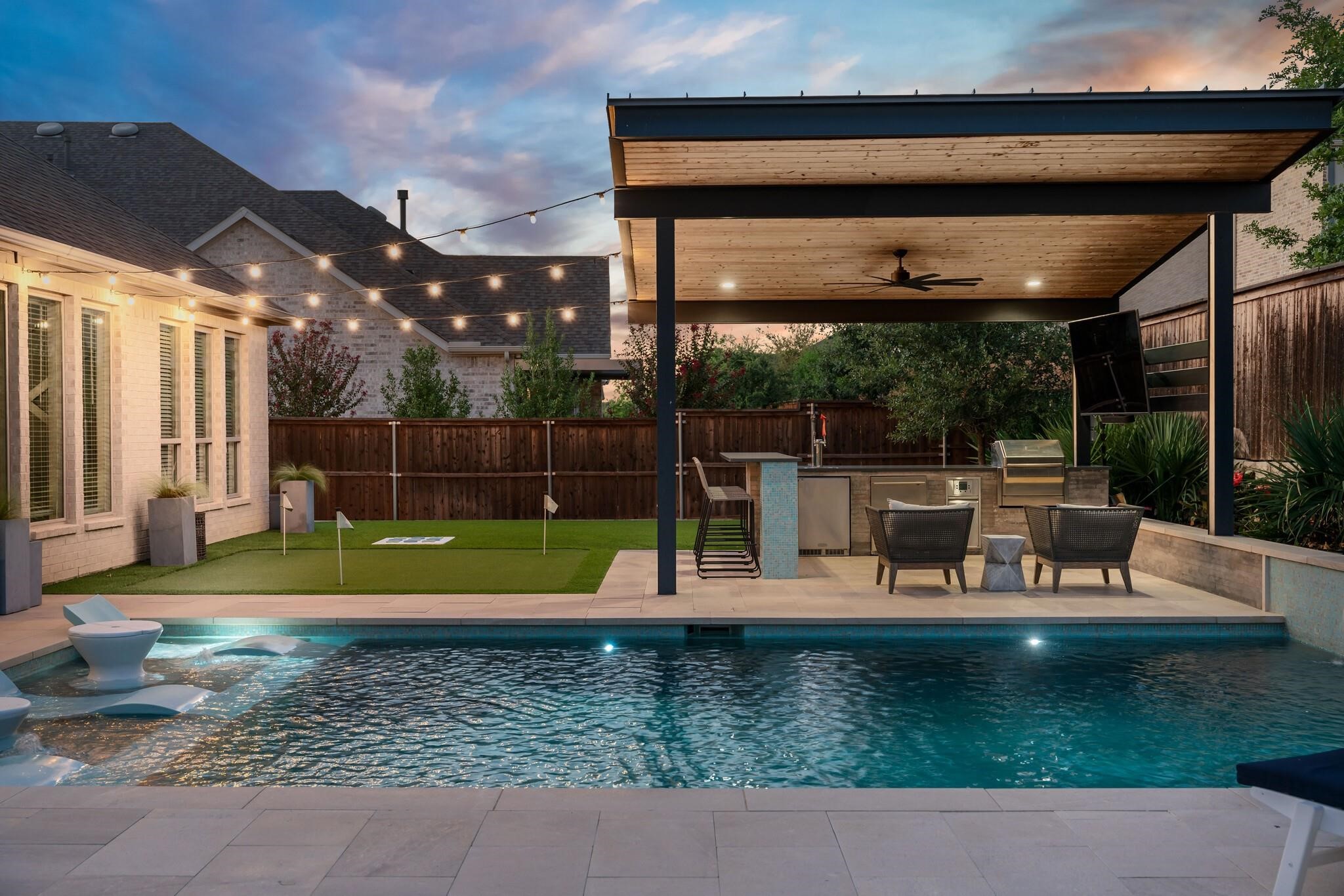 740 Hallmark Court