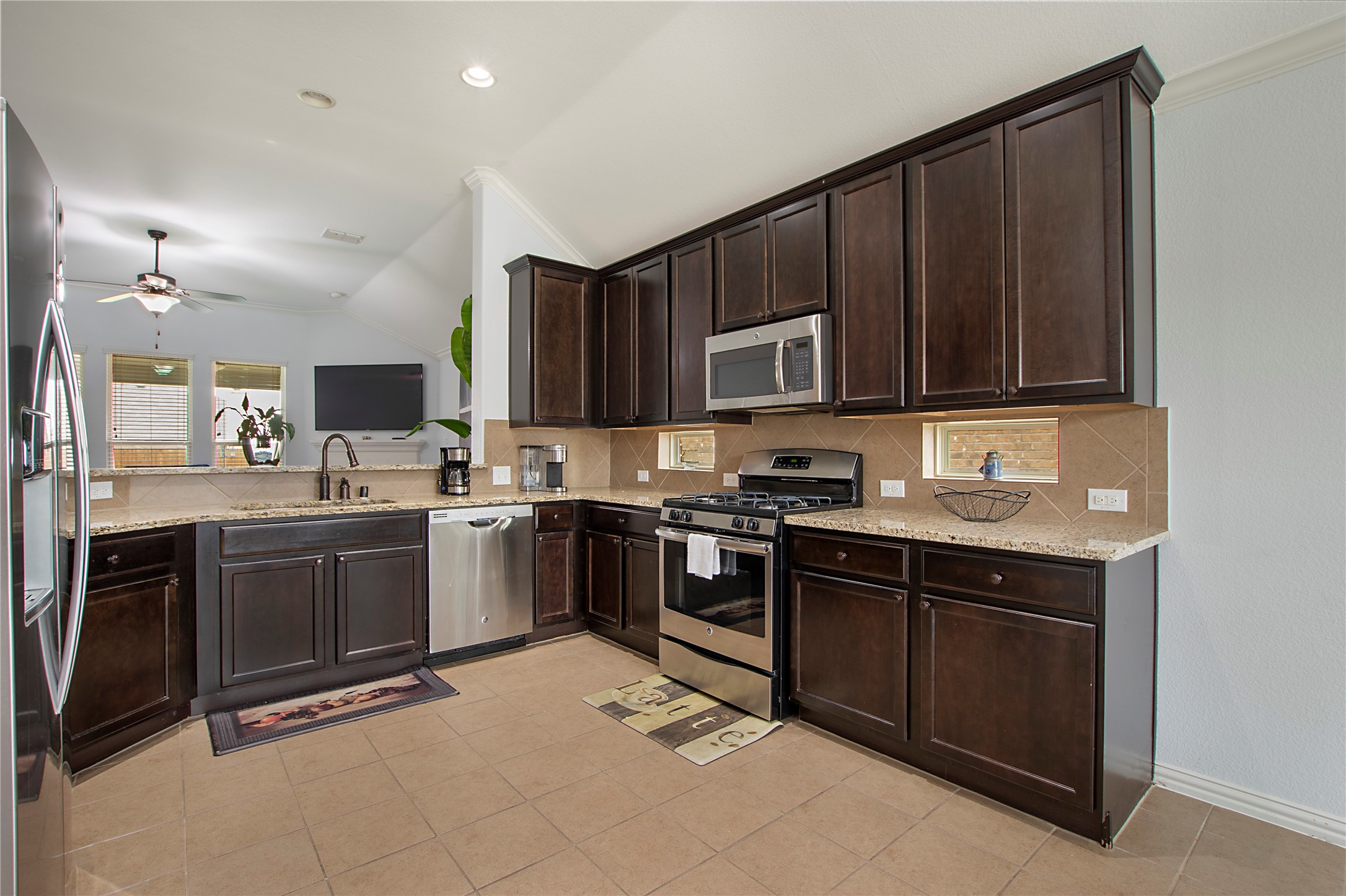 1112 Paluxy Lane
