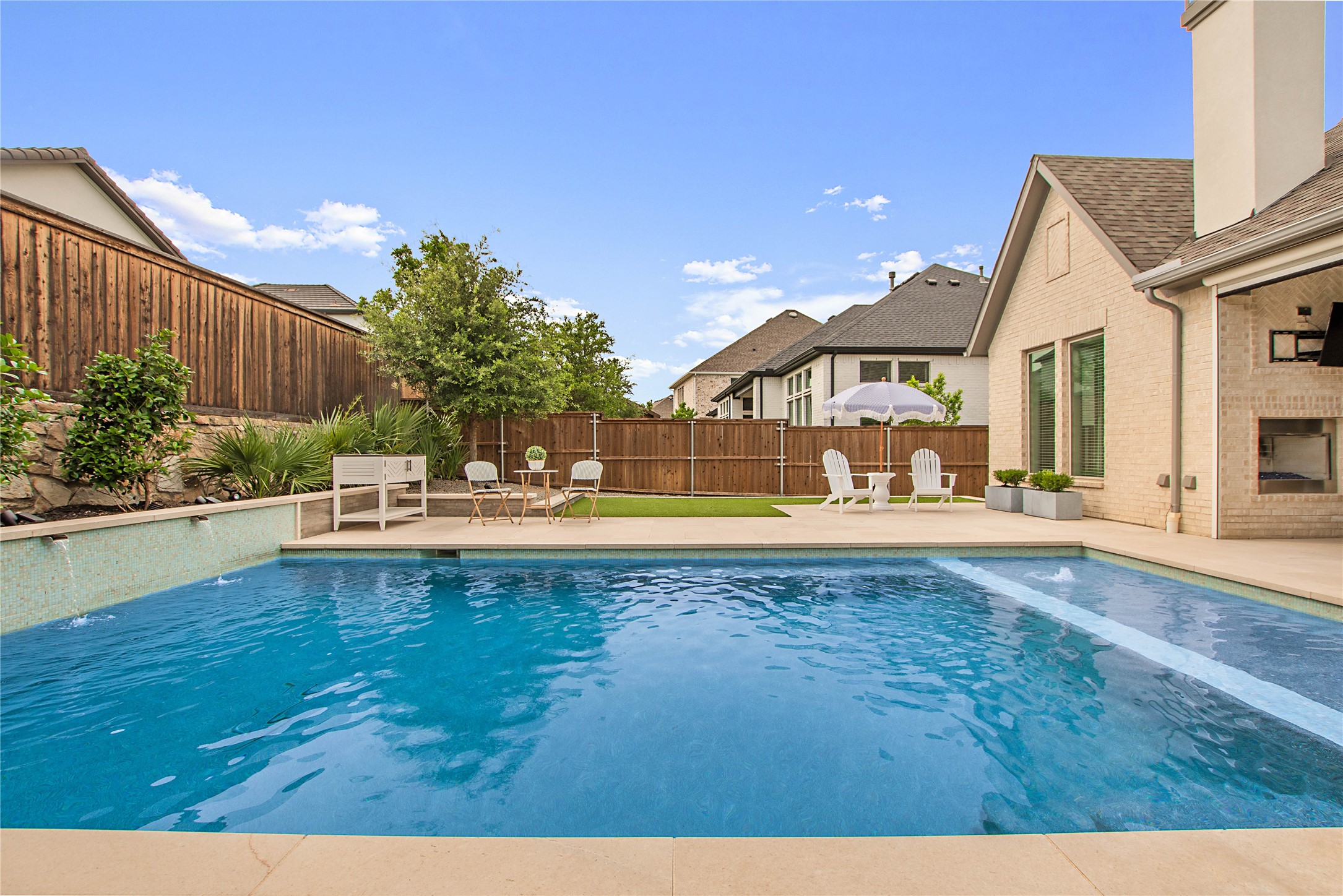 740 Hallmark Court