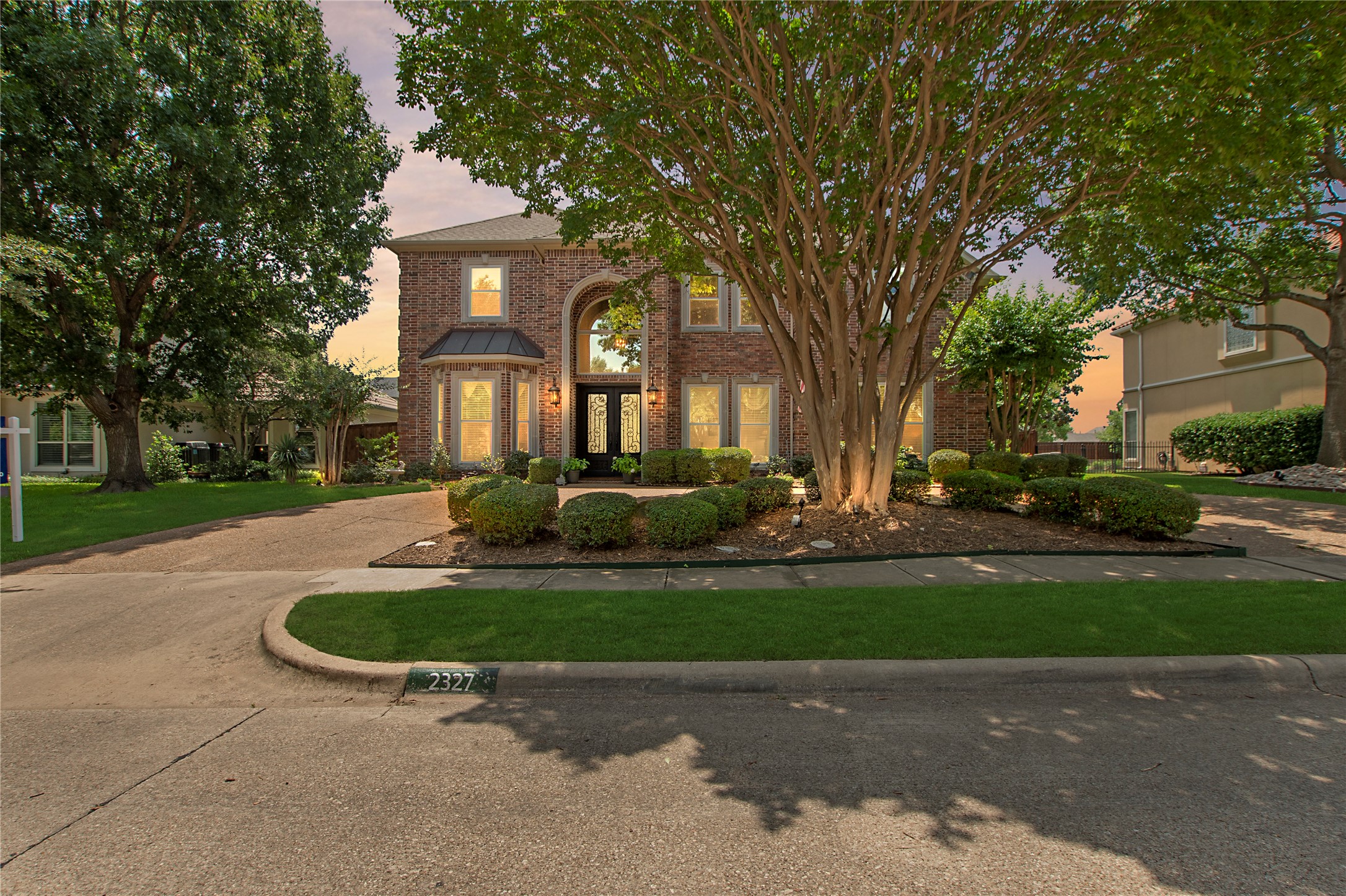 2327 Clearspring Drive N